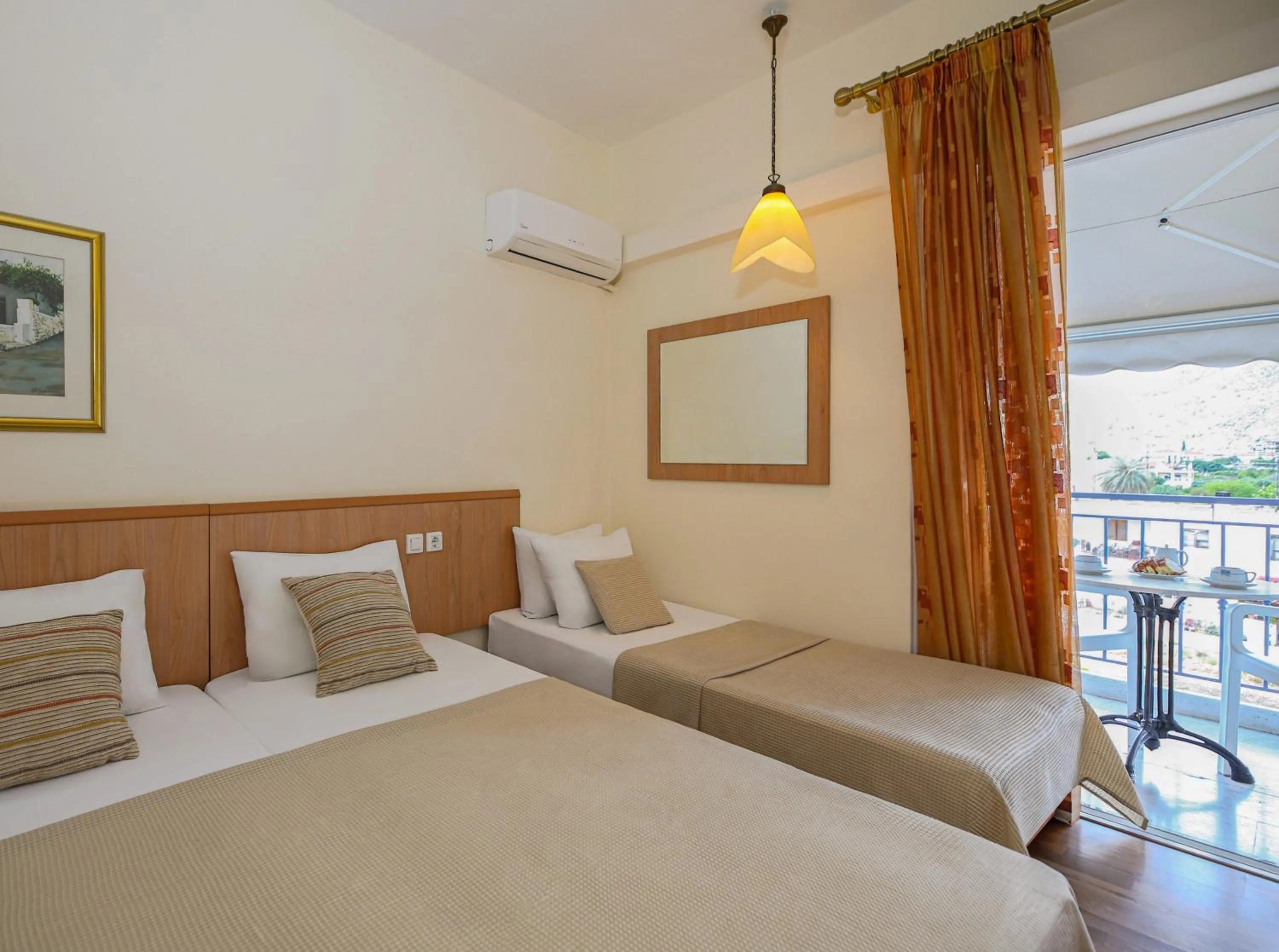 Photo of the whole room in Saronis Hotel