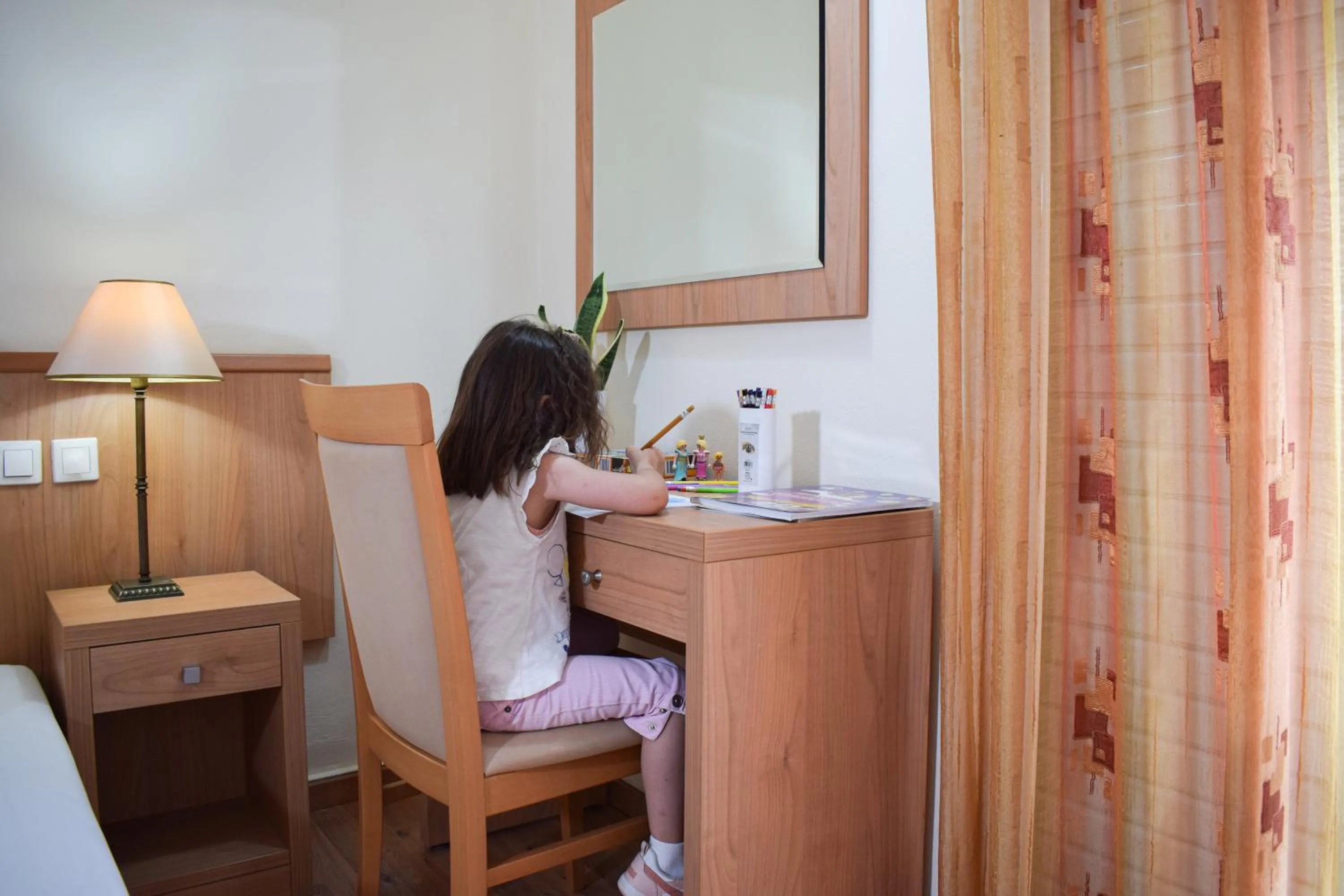 Bedroom in Saronis Hotel