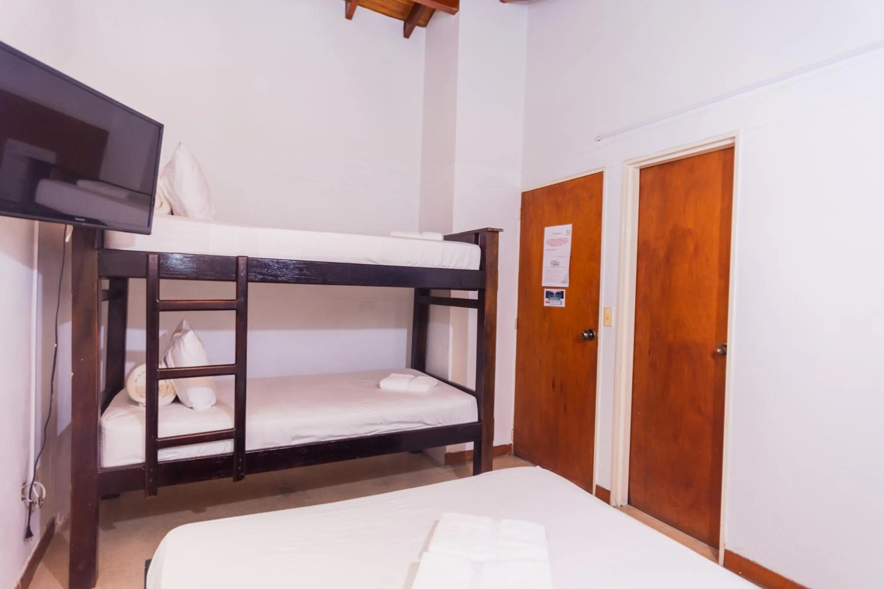 Bed in Hotel Guatatur