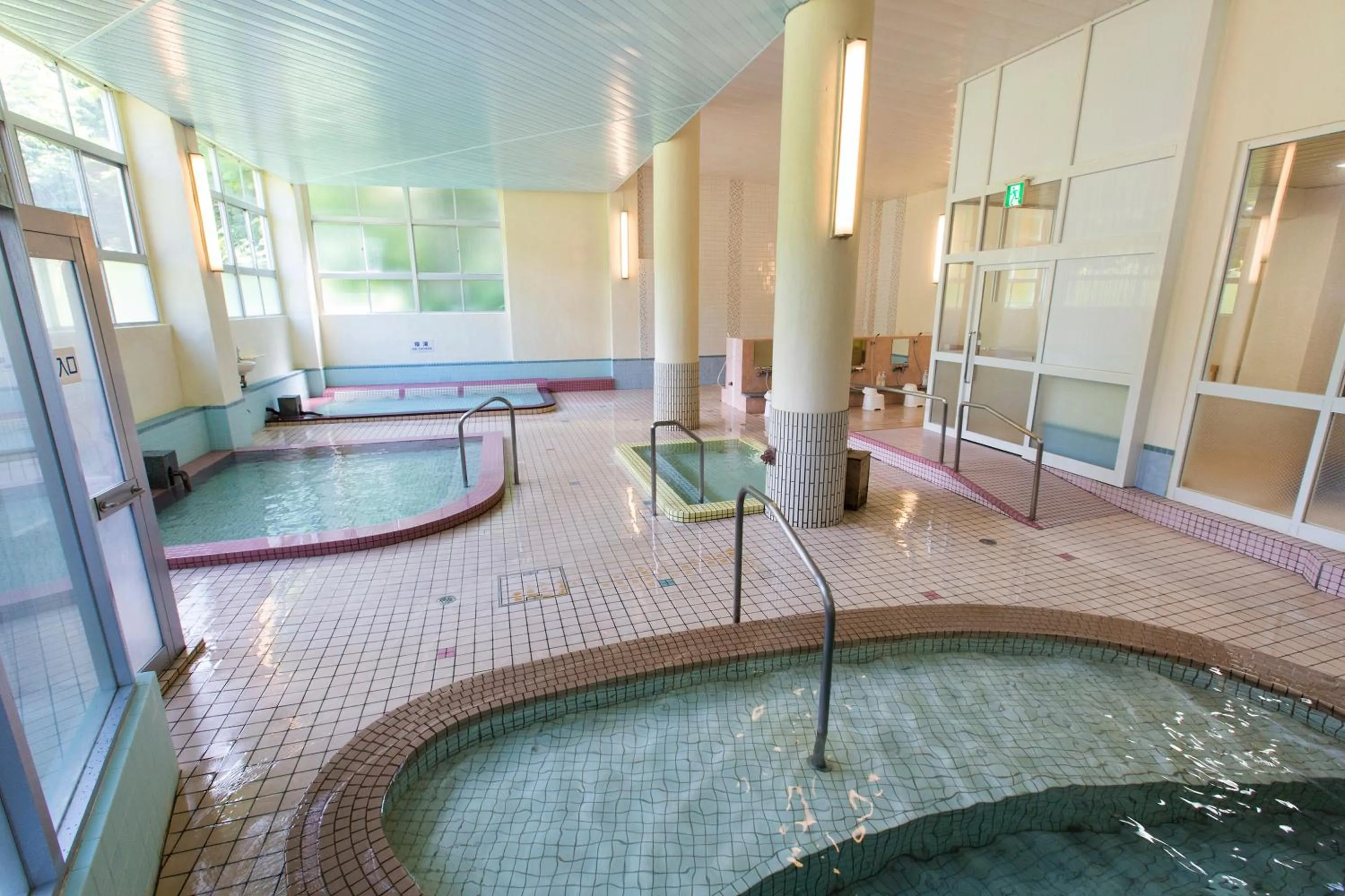 Hot Spring Bath in Karurusu Onsen Yumoto Orofuresou