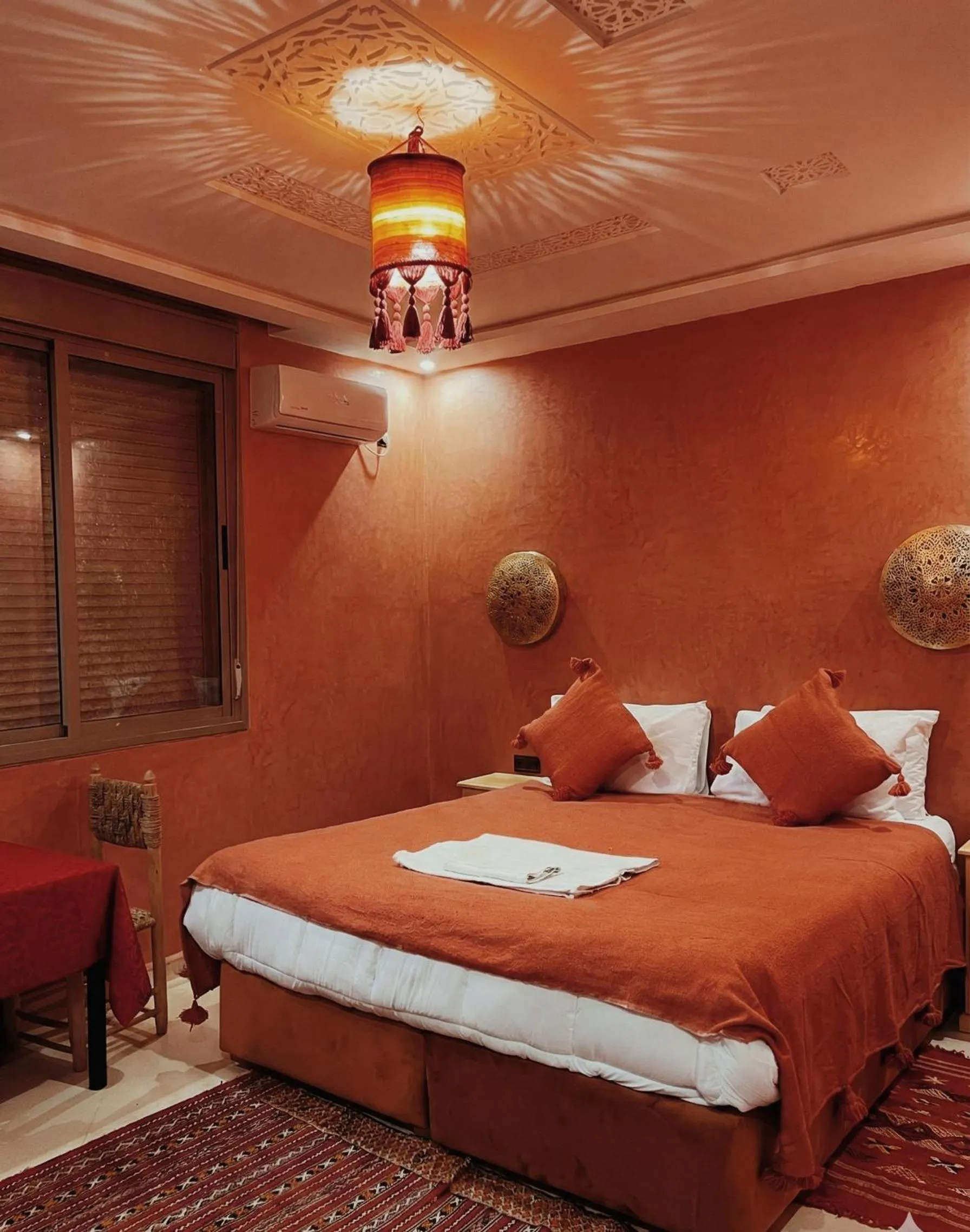 Bed in Hôtel Restaurant Dar Al Madina