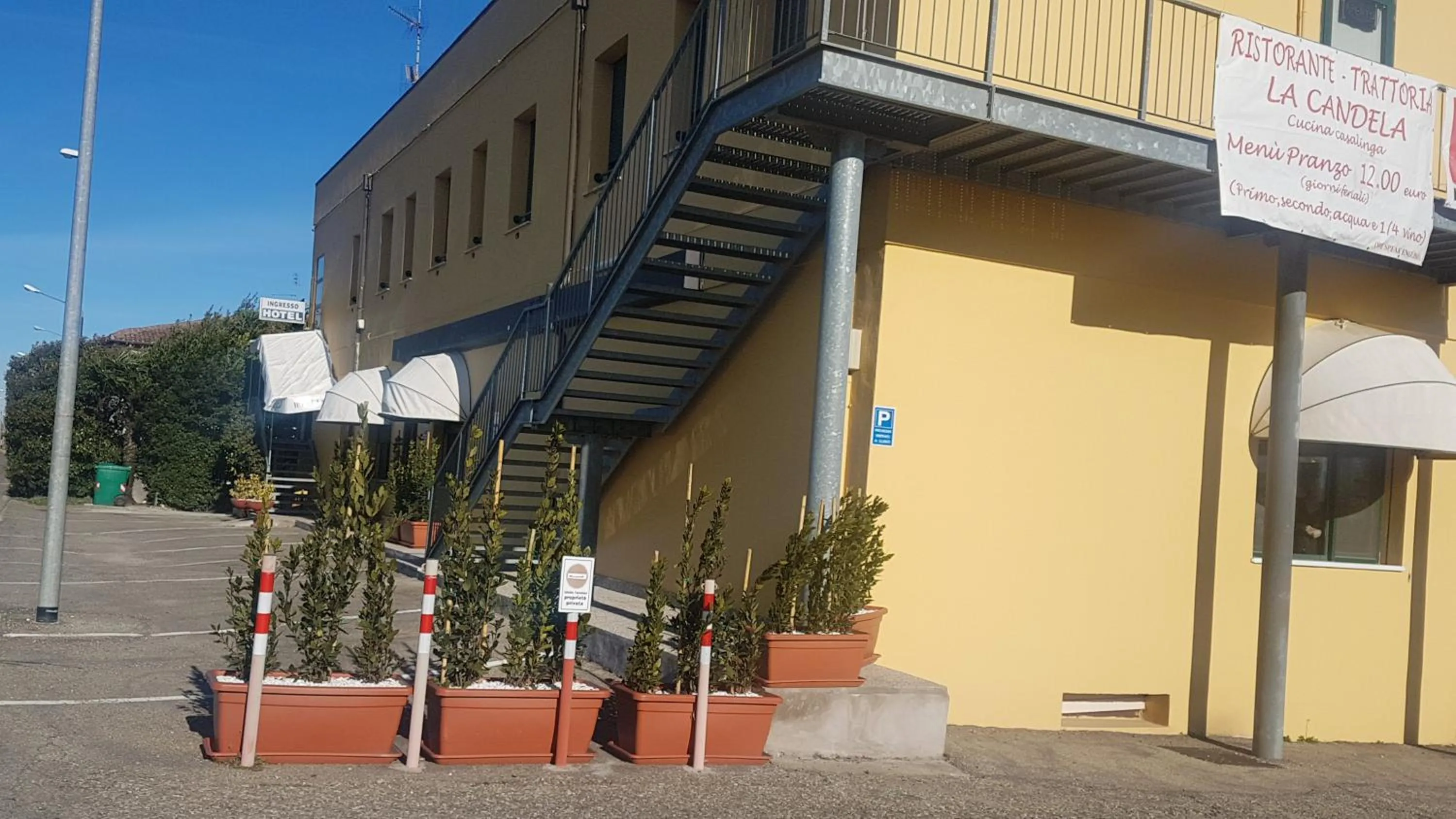 Property building in Hotel la candela