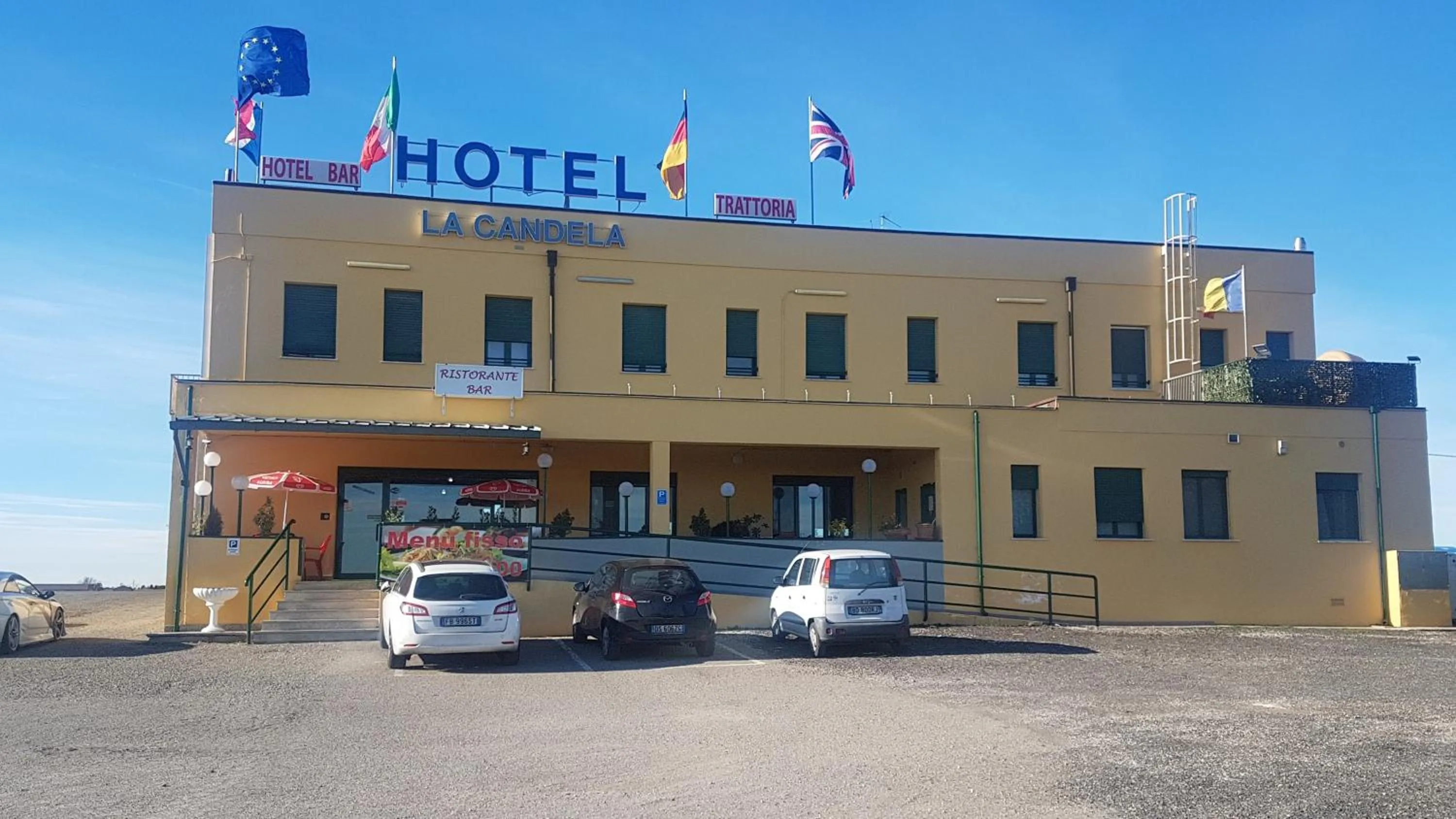 Property building in Hotel la candela