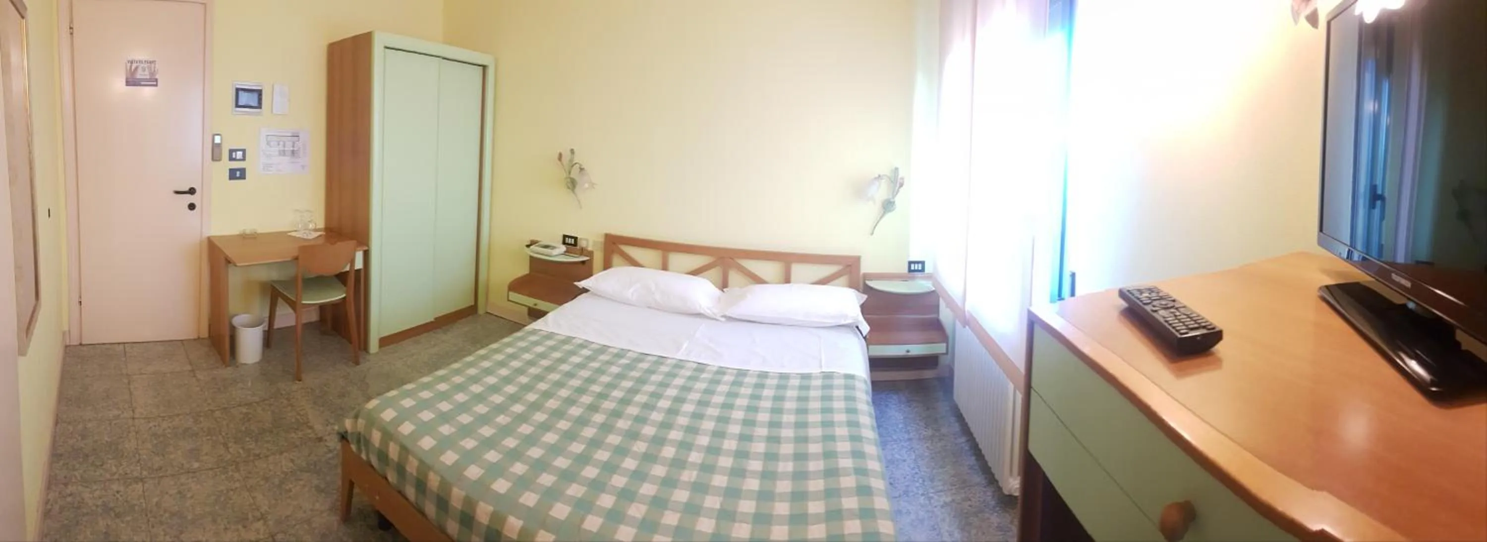 Photo of the whole room in Hotel la candela