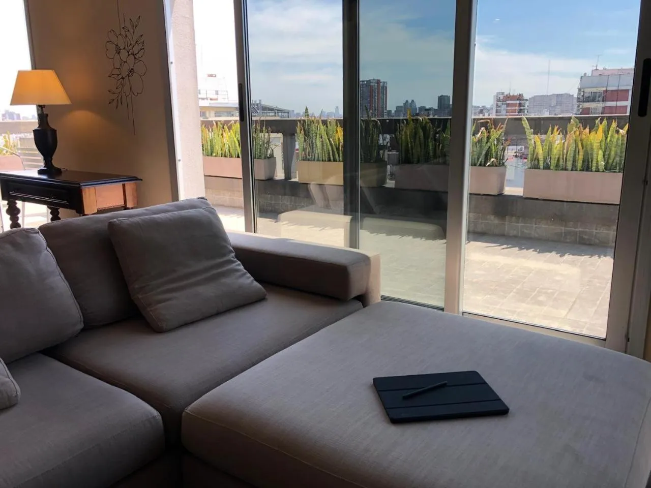 Living room in Uno Buenos Aires Suites