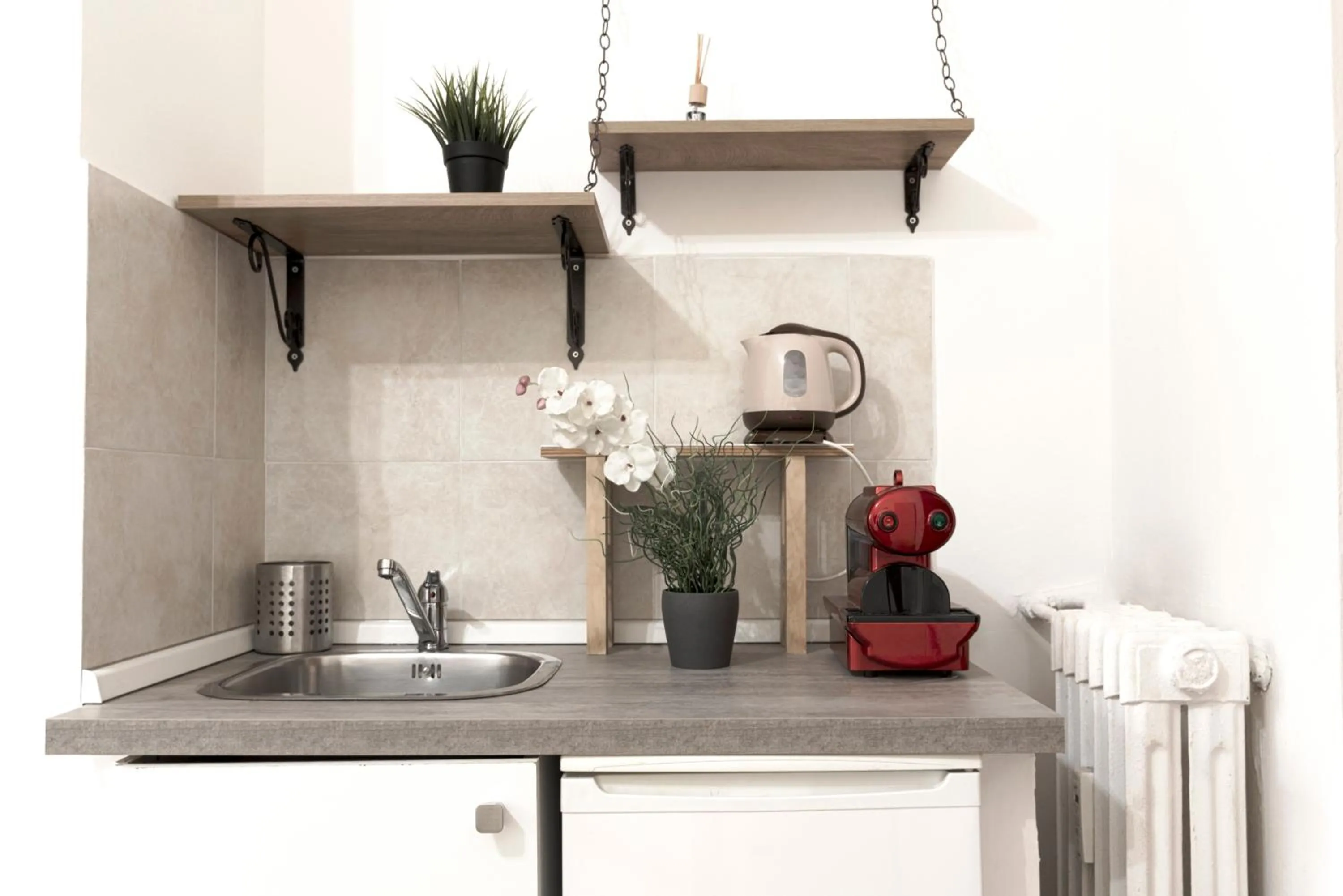 Coffee/tea facilities in Al Colosseo 8