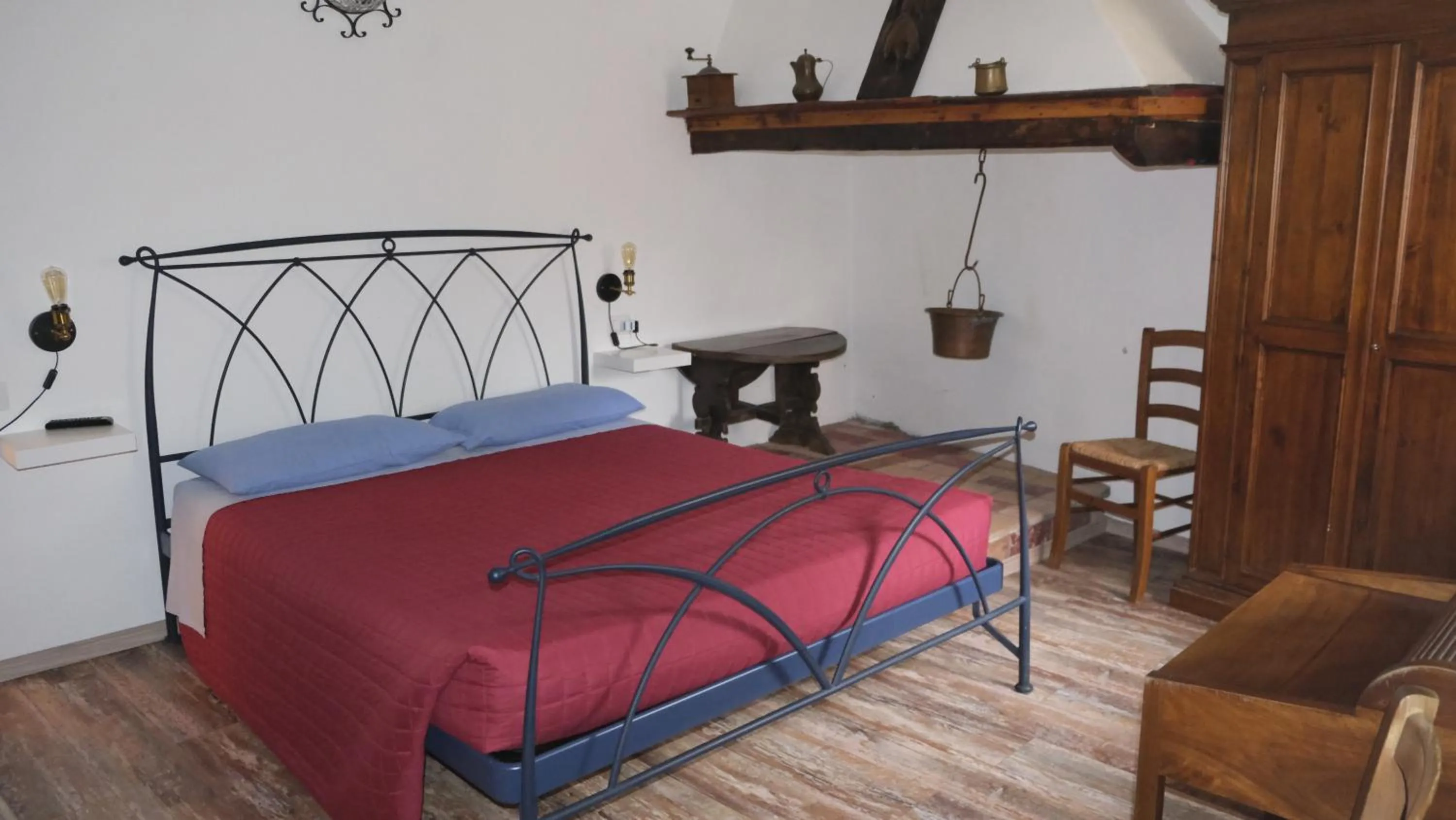 Photo of the whole room, Bed in B&B Il Pittore