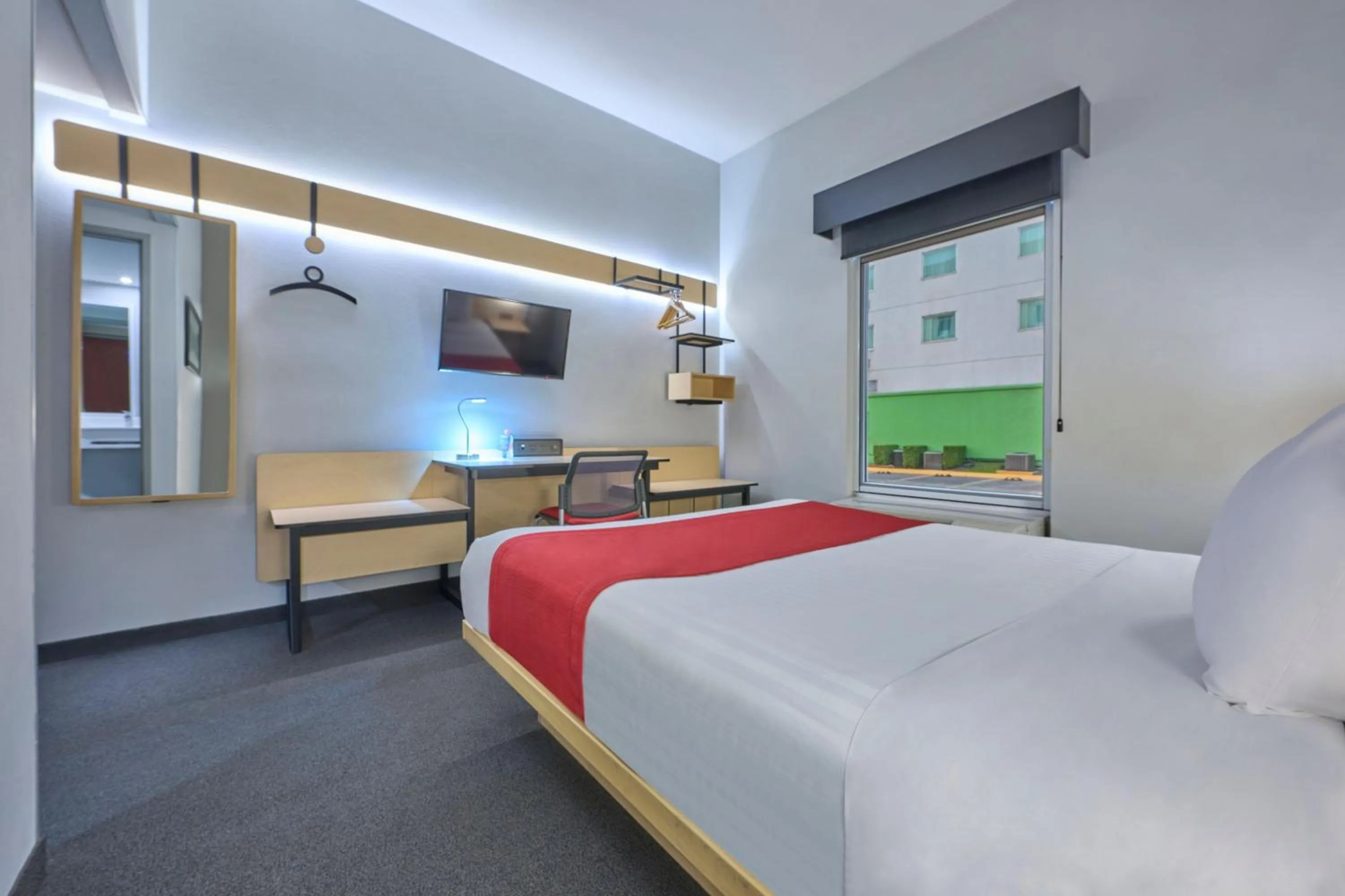 Bedroom, Bed in City Express by Marriott Toluca