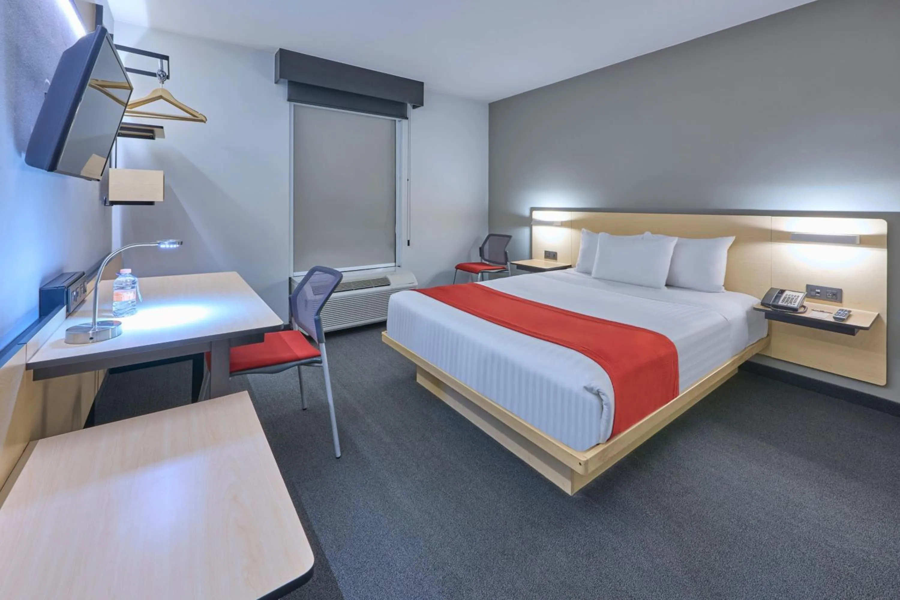 Bedroom, Bed in City Express by Marriott Toluca