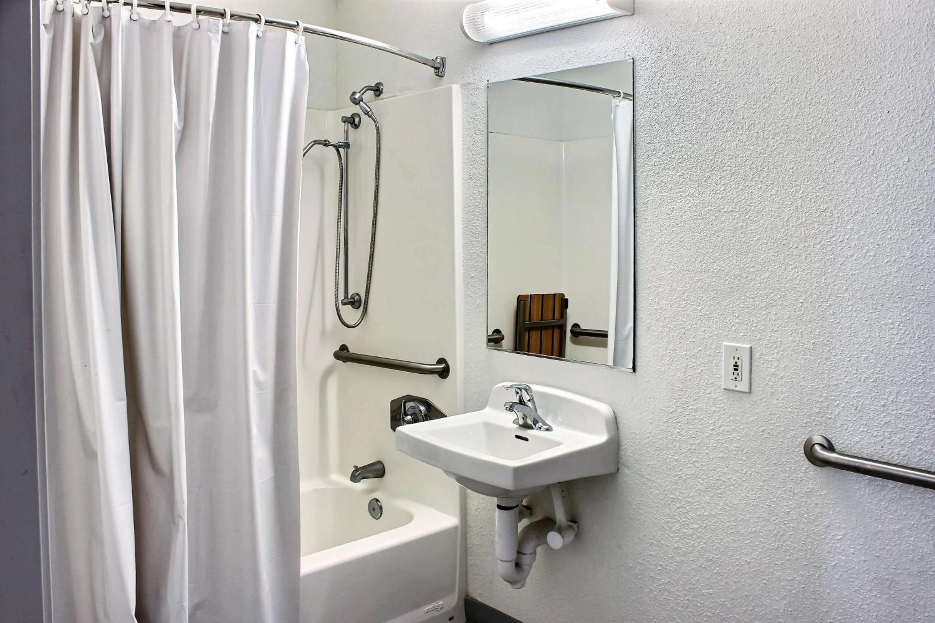 Bathroom in Motel 6-King City, CA