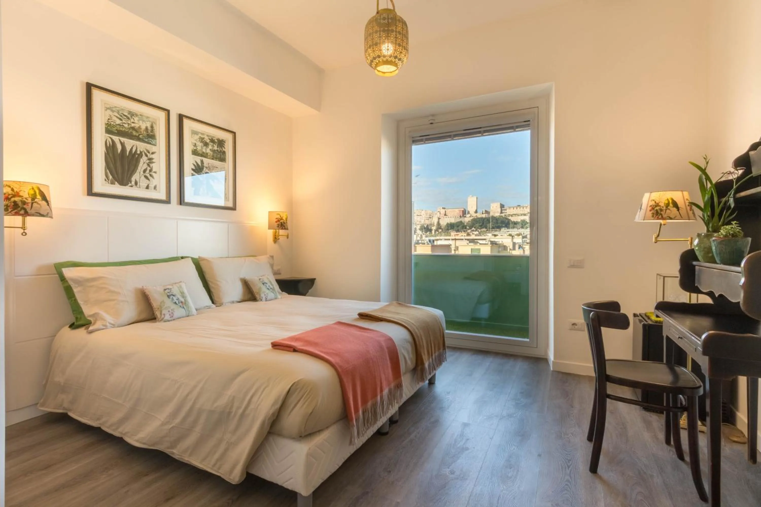 Eleventh Floor Suites