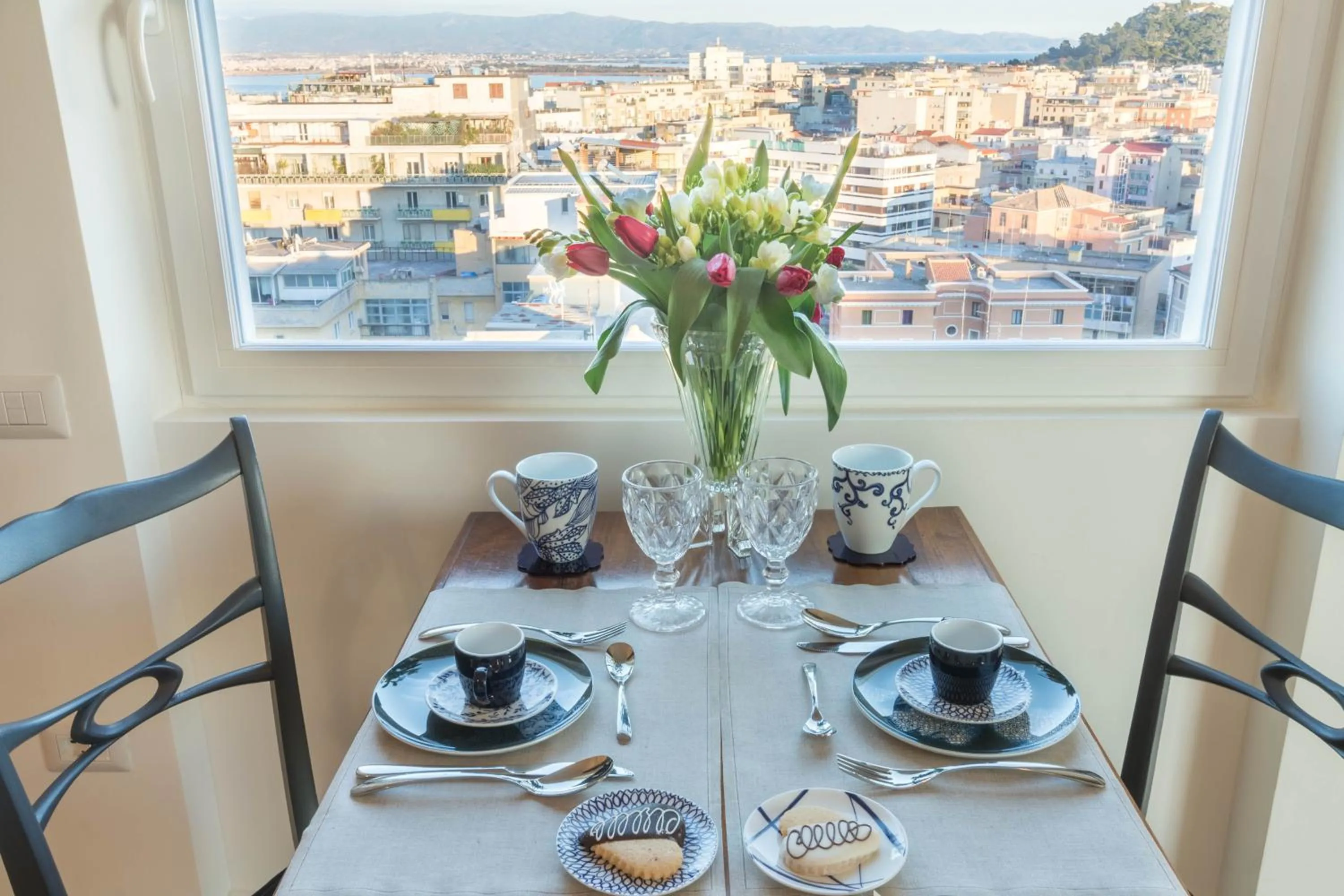 Breakfast in Eleventh Floor Suites