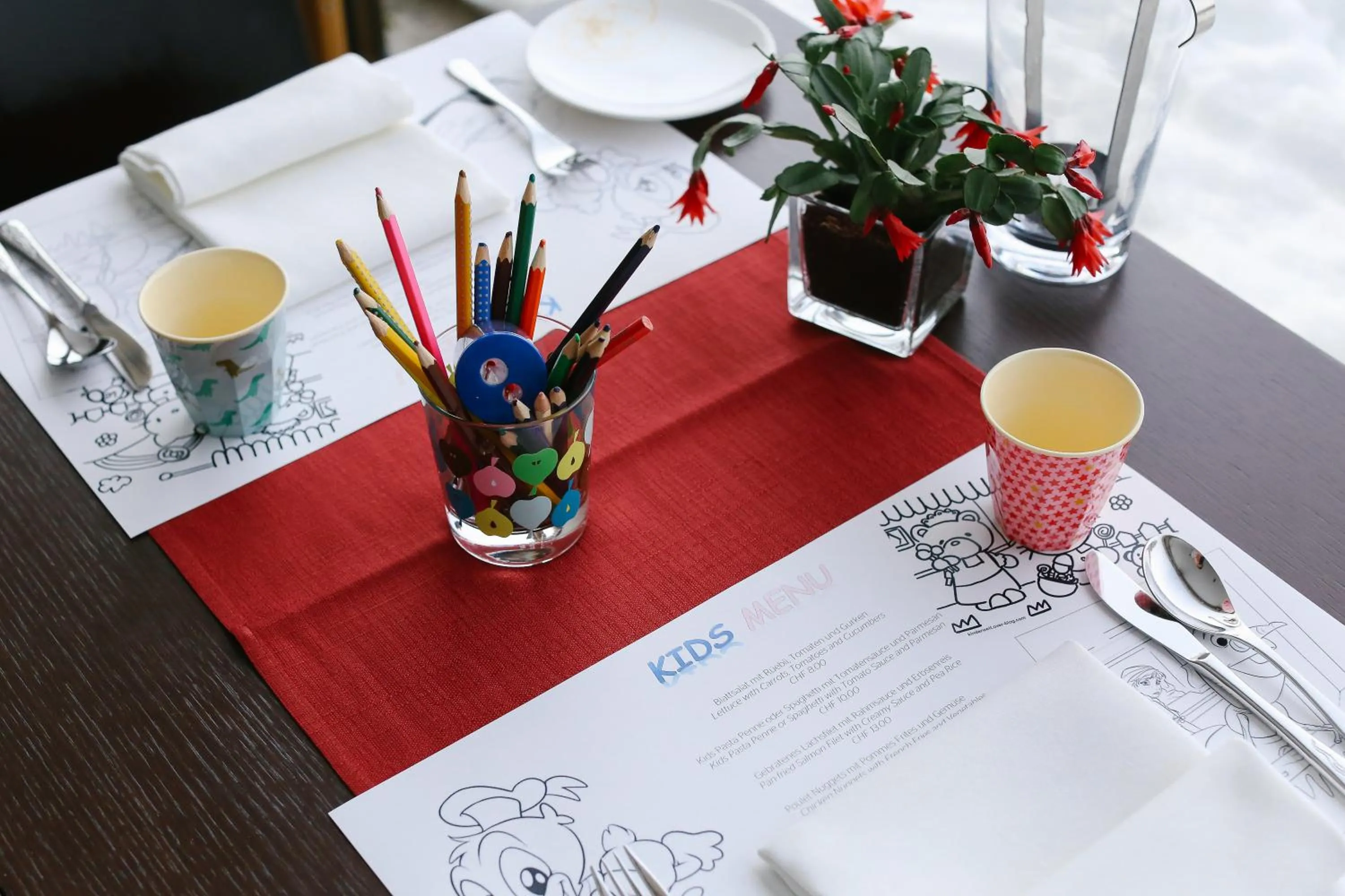 Food and drinks in Nira Alpina