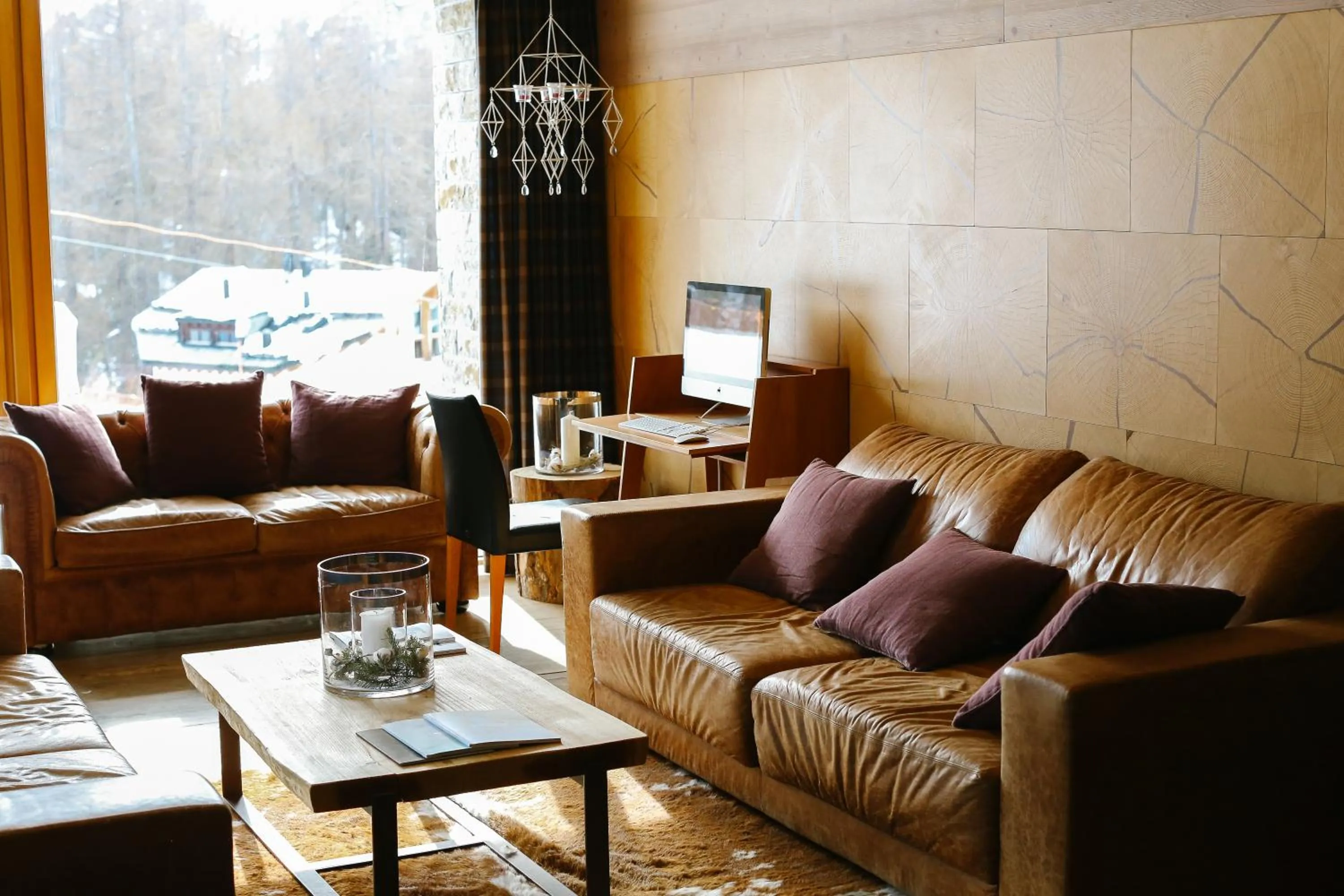 Lounge or bar in Nira Alpina