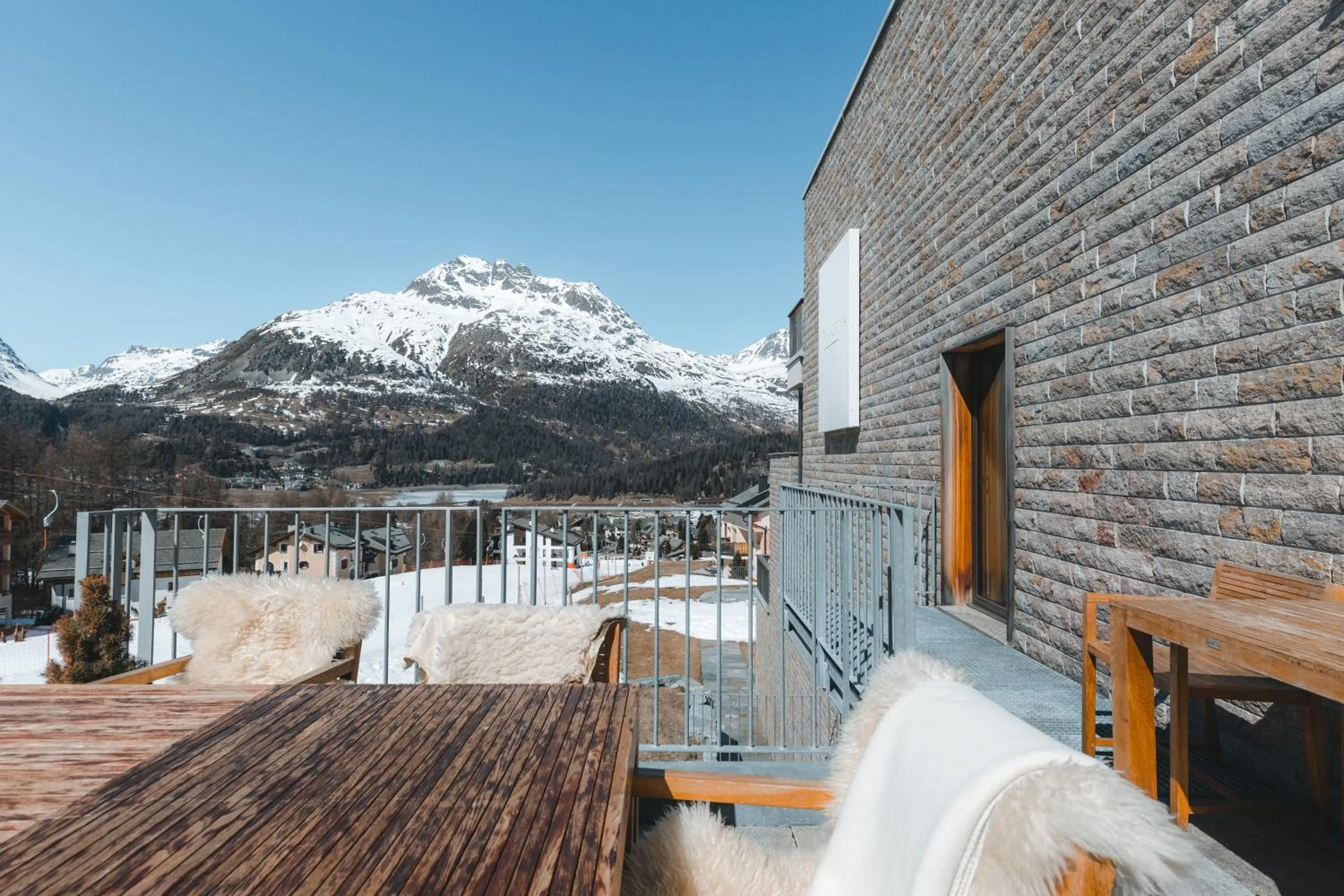 Mountain view in Nira Alpina