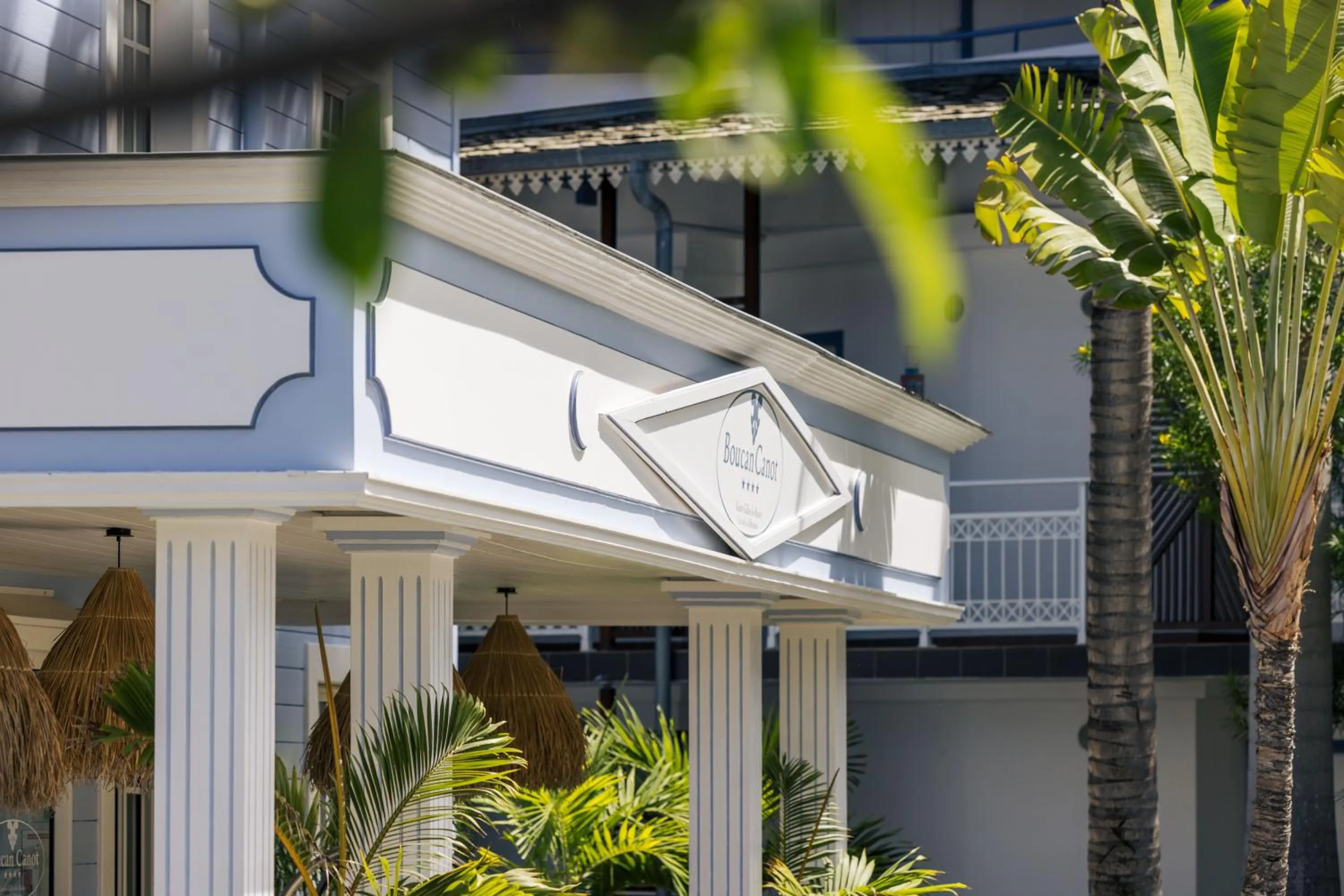 Property building in Hotel Le Boucan Canot