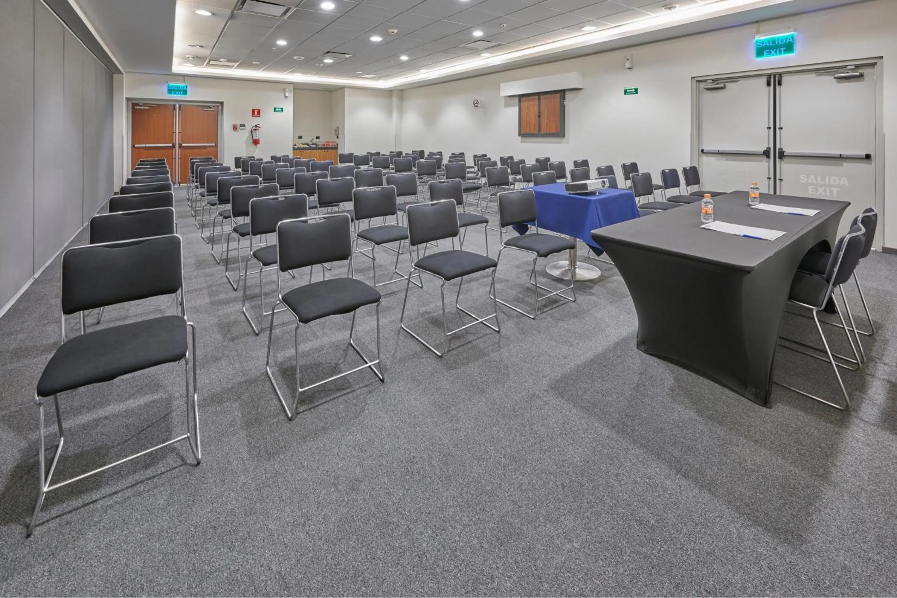 Meeting/conference room in City Express by Marriott Queretaro