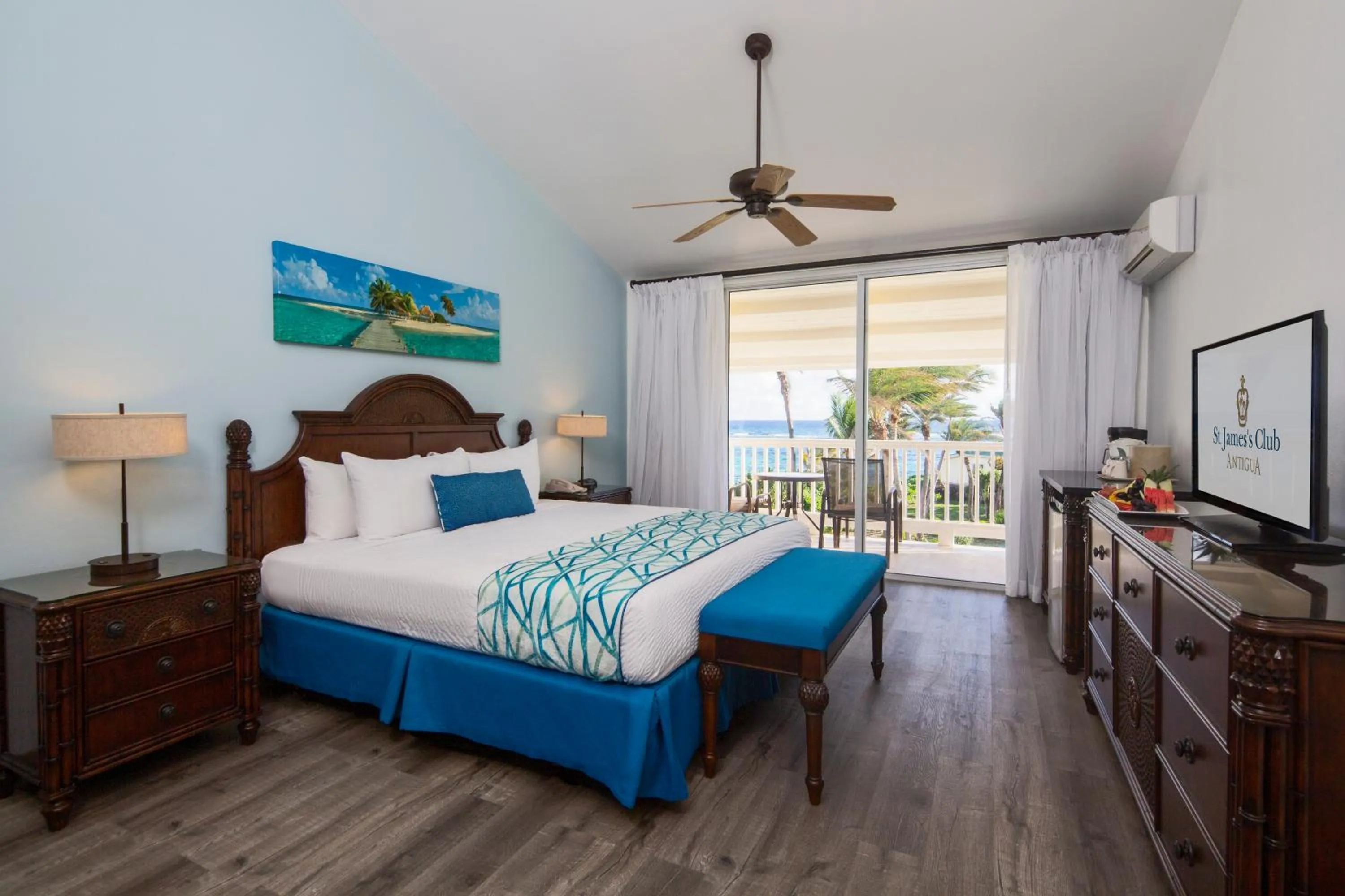 Photo of the whole room, Bed in St. James's Club Resort - All Inclusive