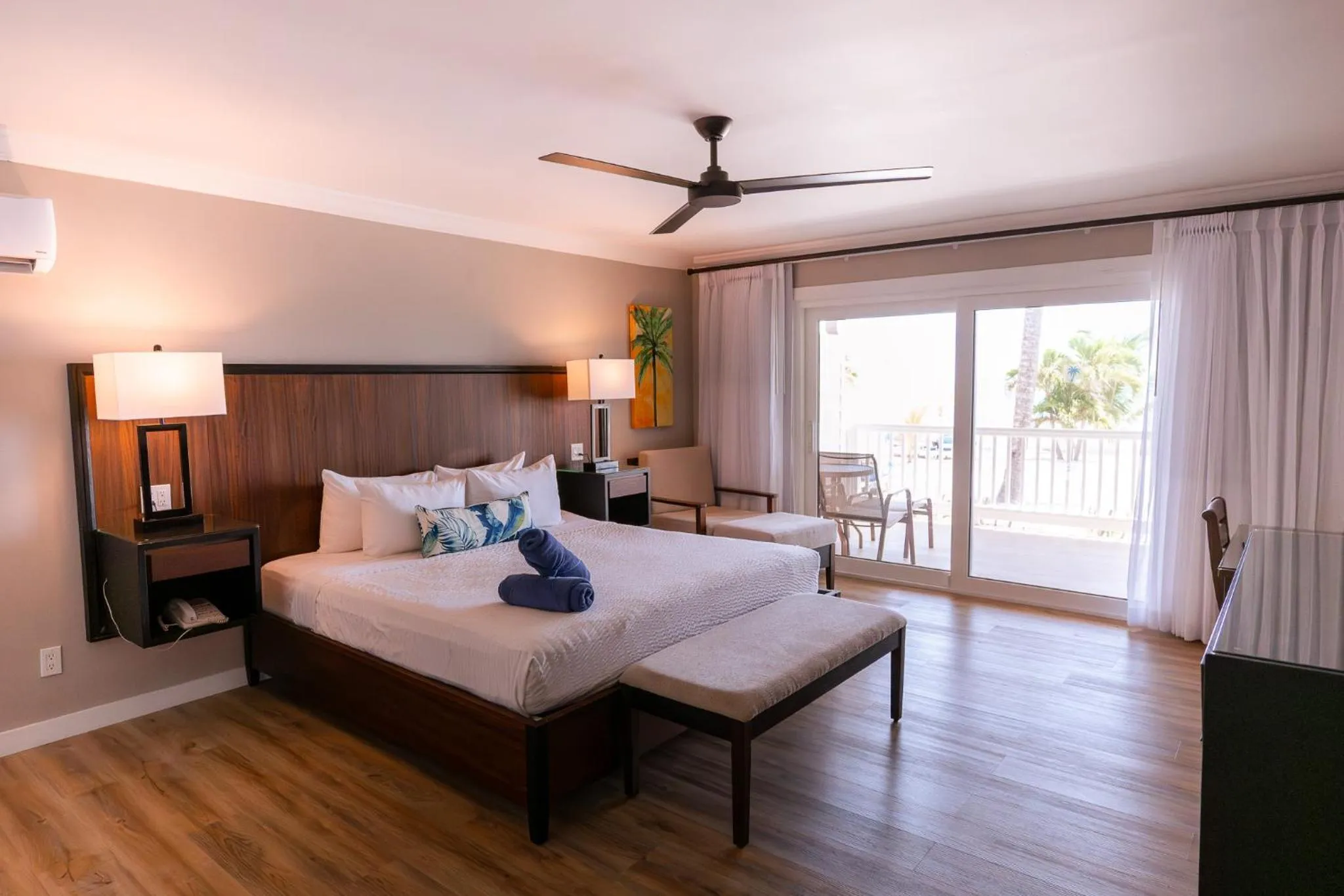 Bedroom, Bed in St. James's Club Resort - All Inclusive