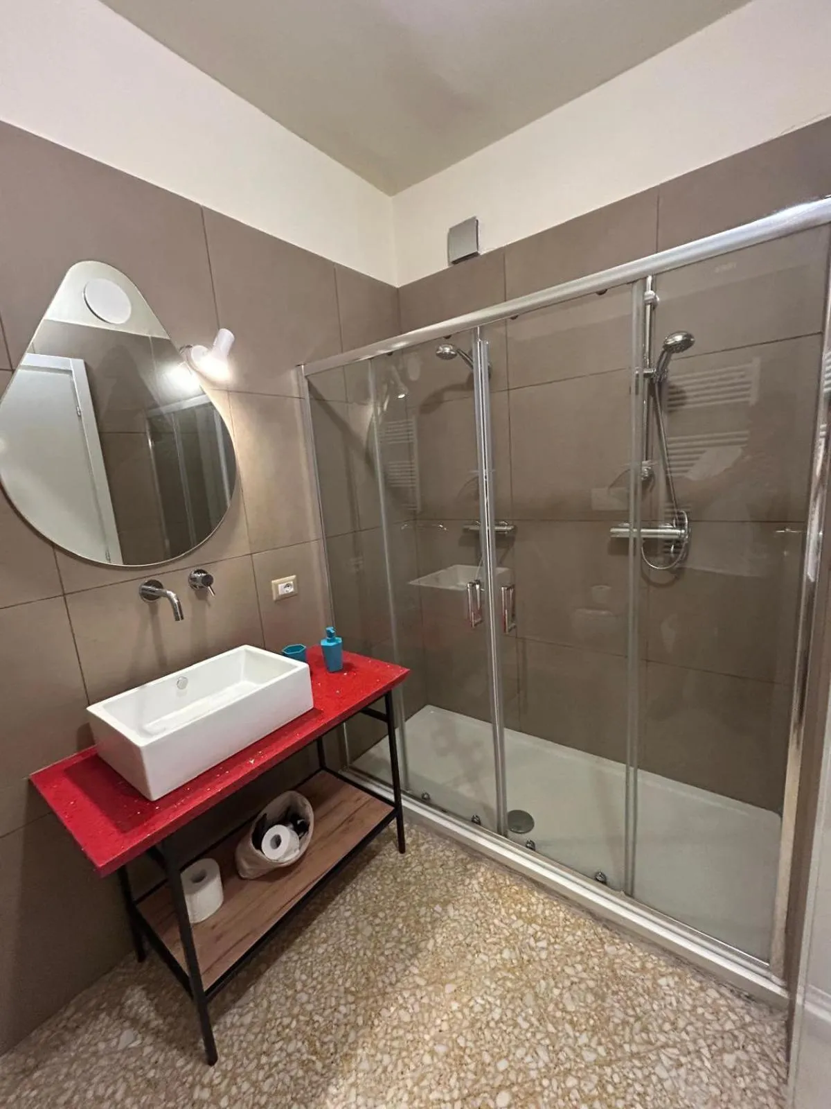 Bathroom in Porta Deuropa