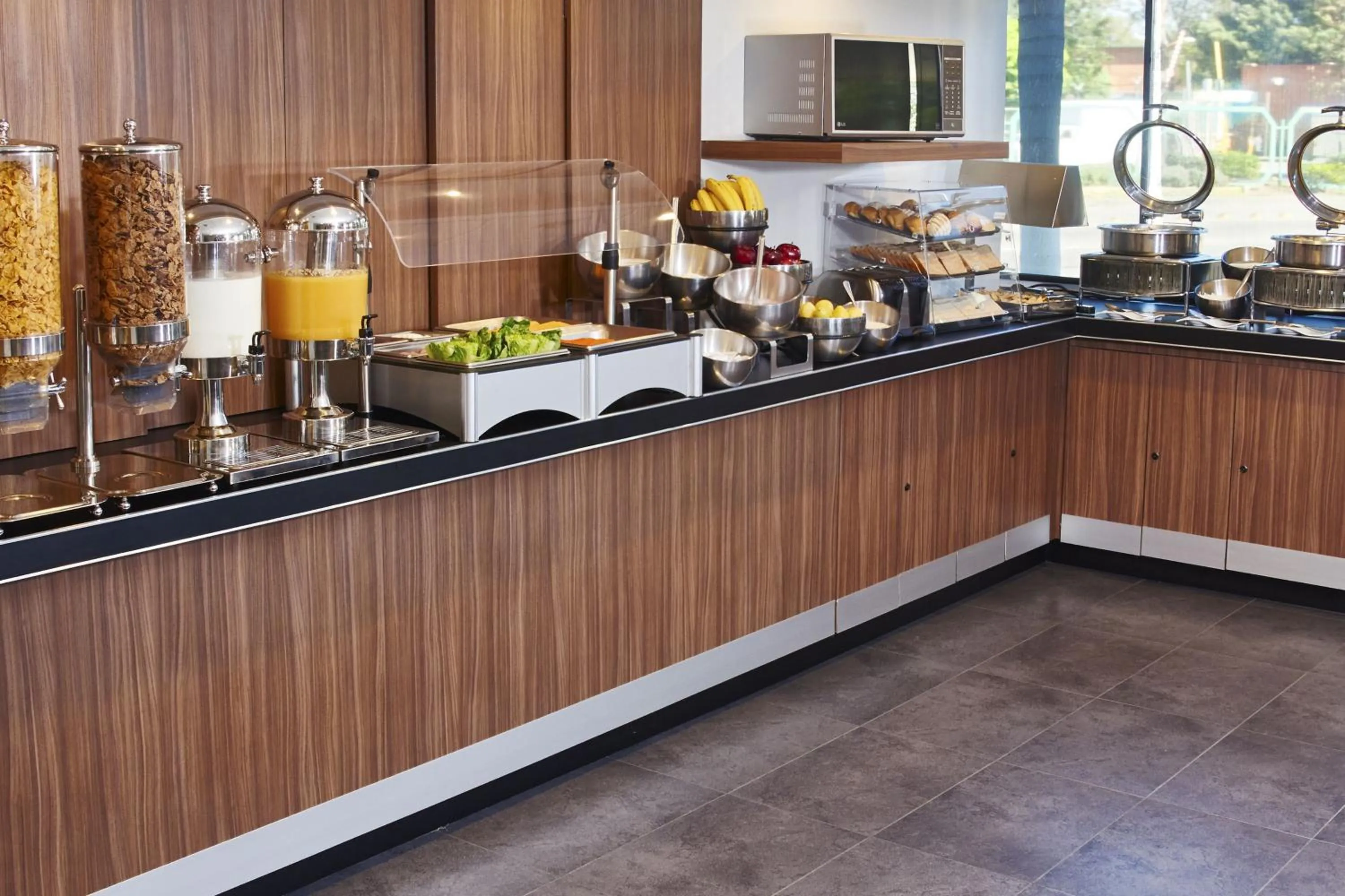 Breakfast in City Express by Marriott Leon