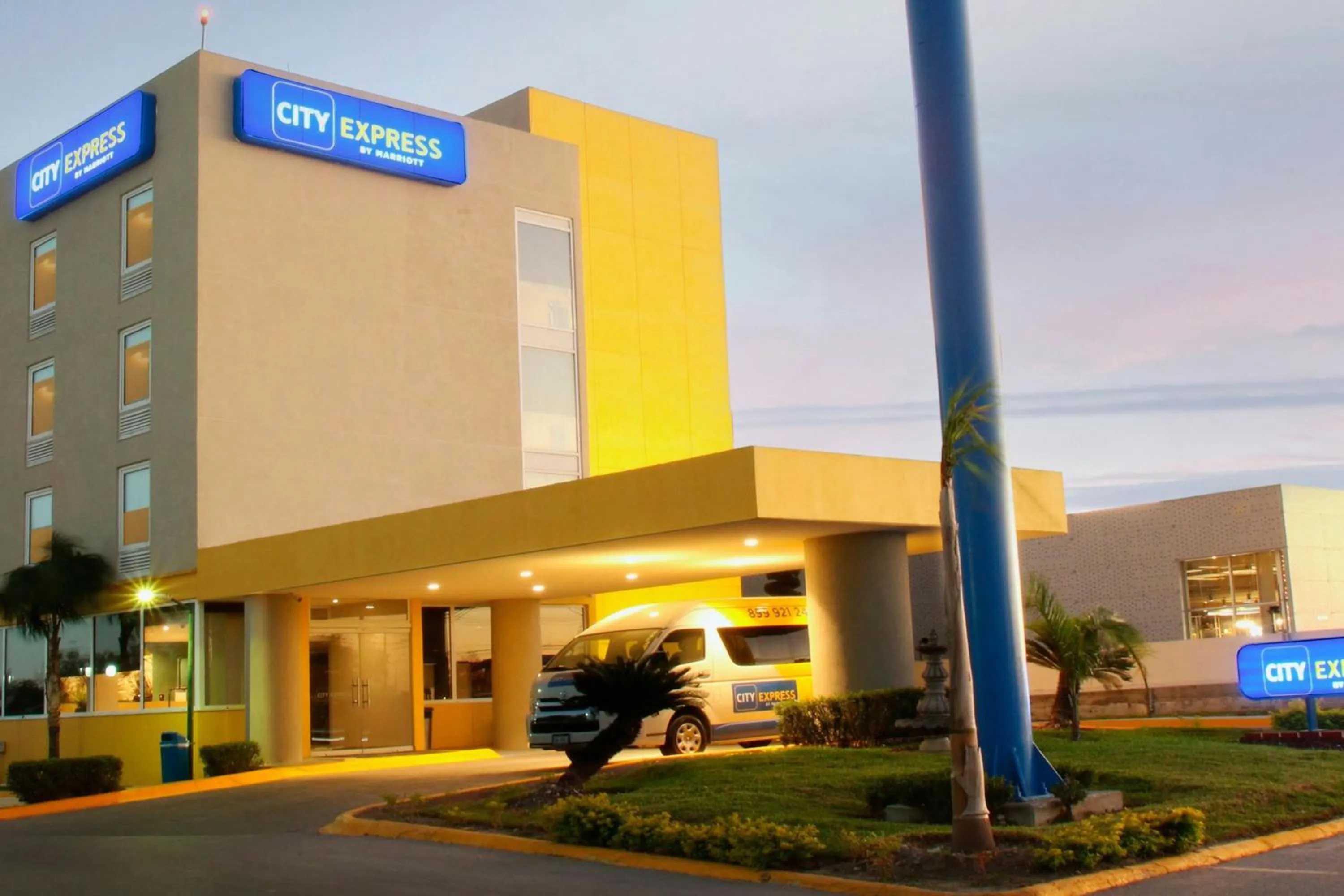 Property building in City Express by Marriott Reynosa