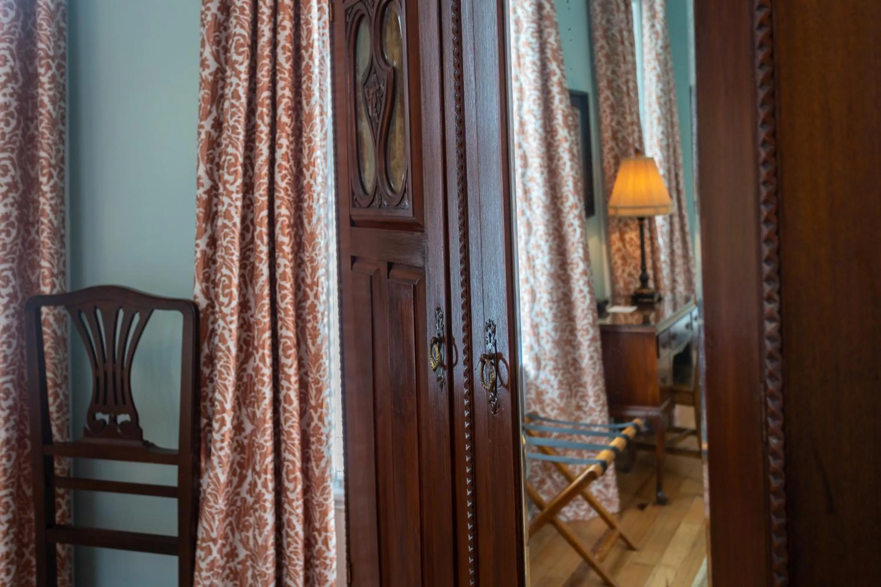 Seating area in Kehoe House, Historic Inns of Savannah Collection