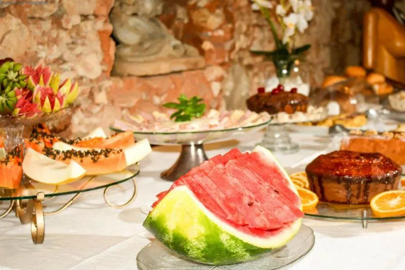 Buffet breakfast in Pousada Villa Magnolia