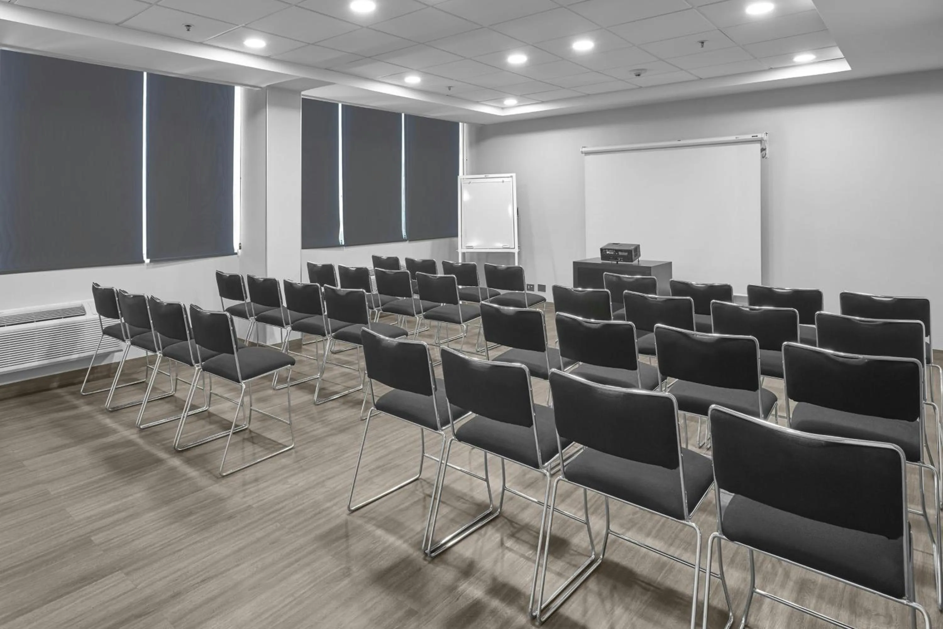 Meeting/conference room in City Express by Marriott Saltillo Norte