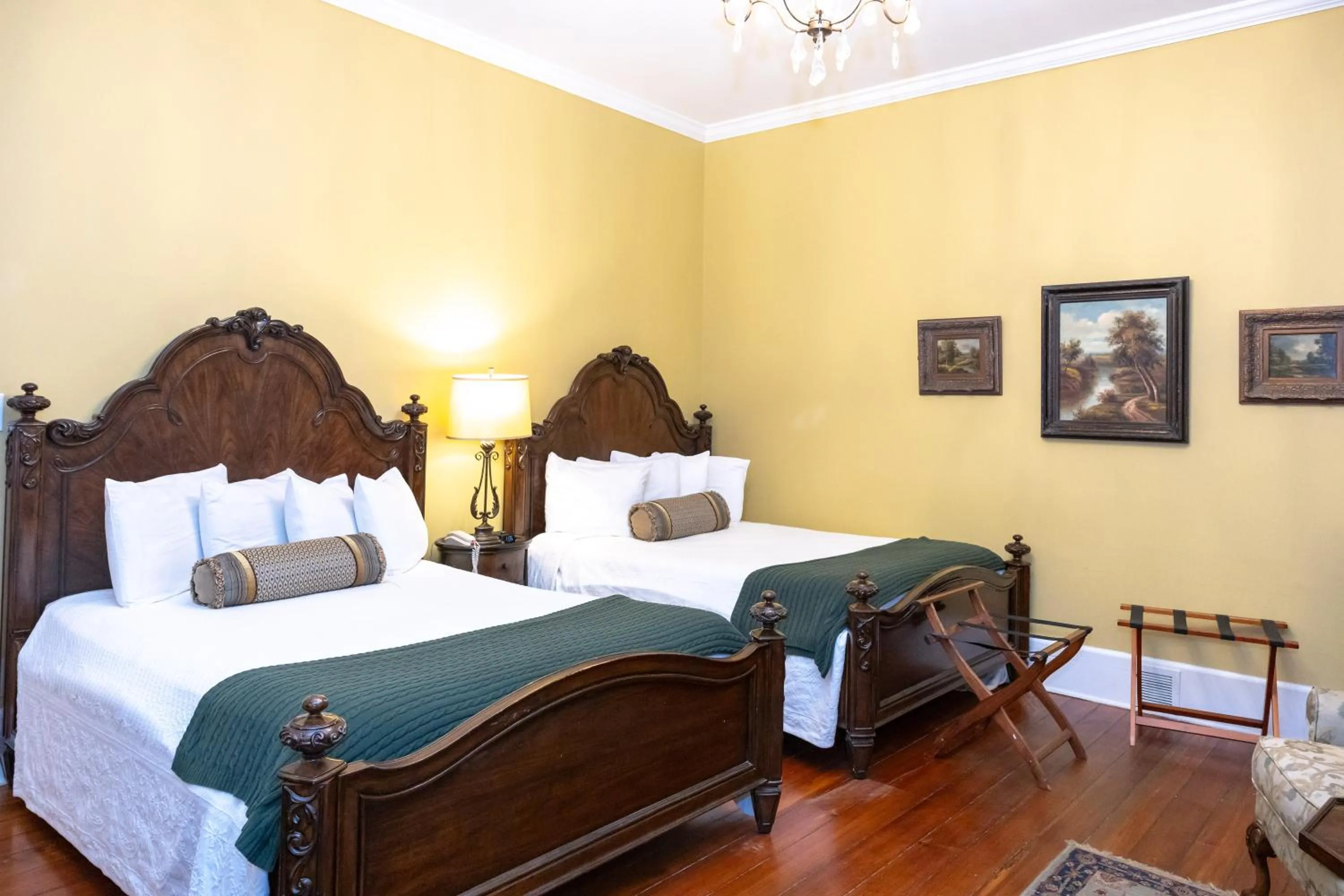 Bedroom, Bed in Eliza Thompson House, Historic Inns of Savannah Collection