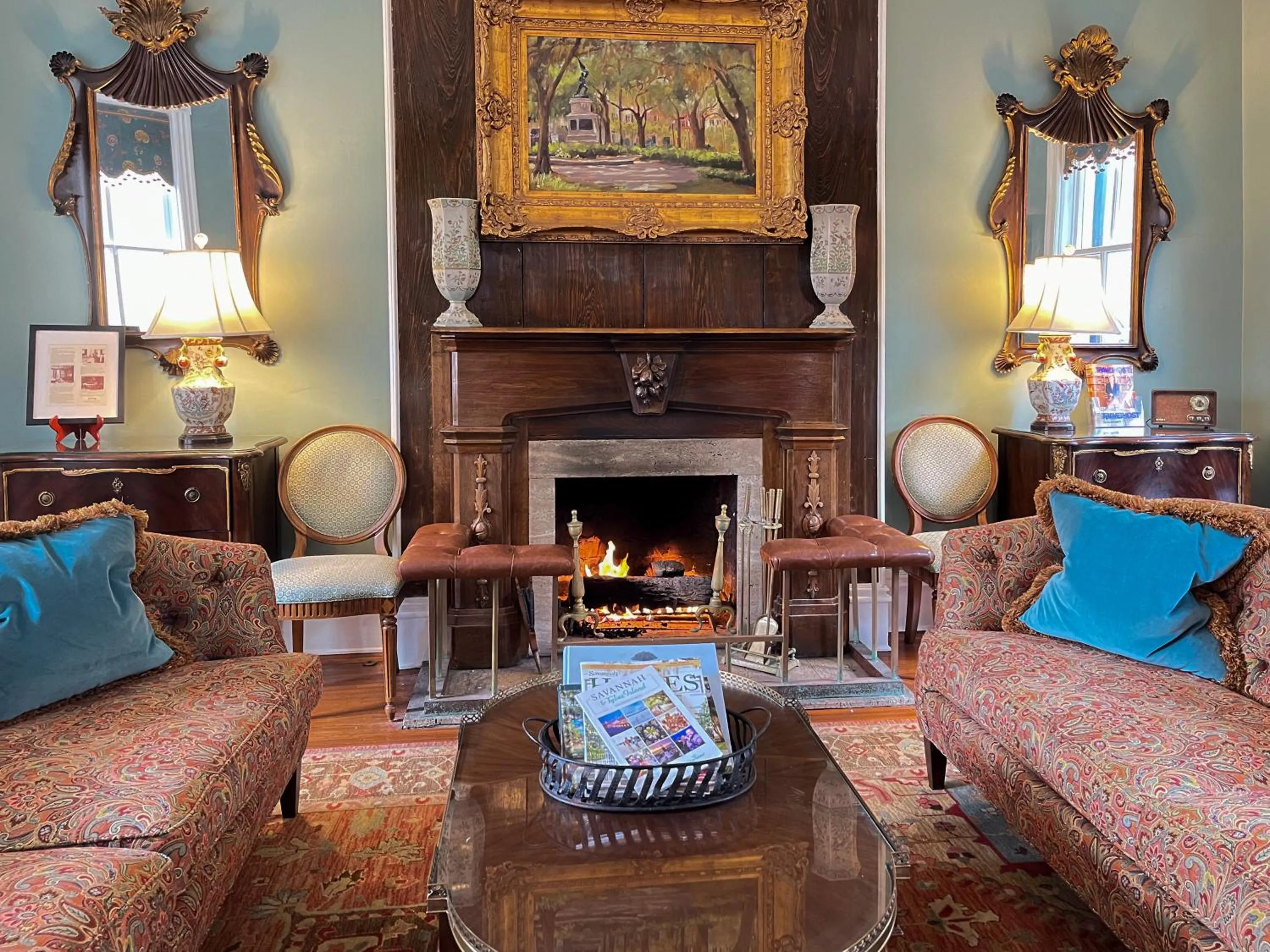Seating area in Eliza Thompson House, Historic Inns of Savannah Collection