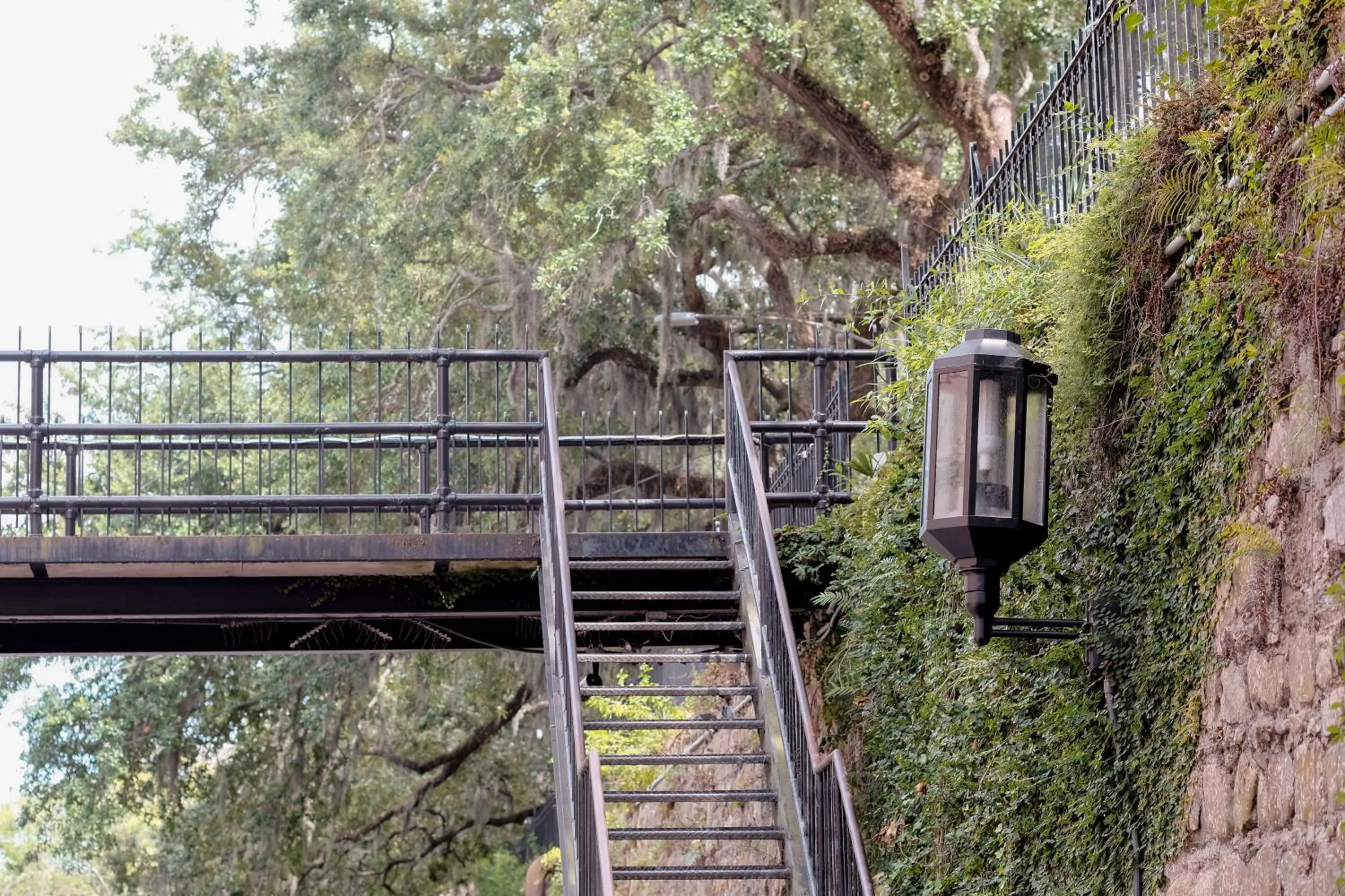 Patio in Olde Harbour Inn, Historic Inns of Savannah Collection