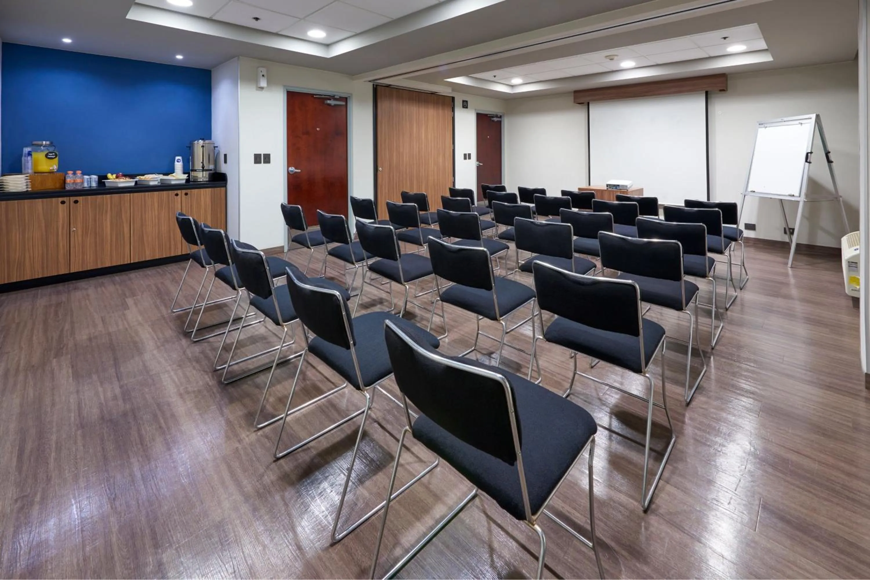 Meeting/conference room in City Express by Marriott Chihuahua