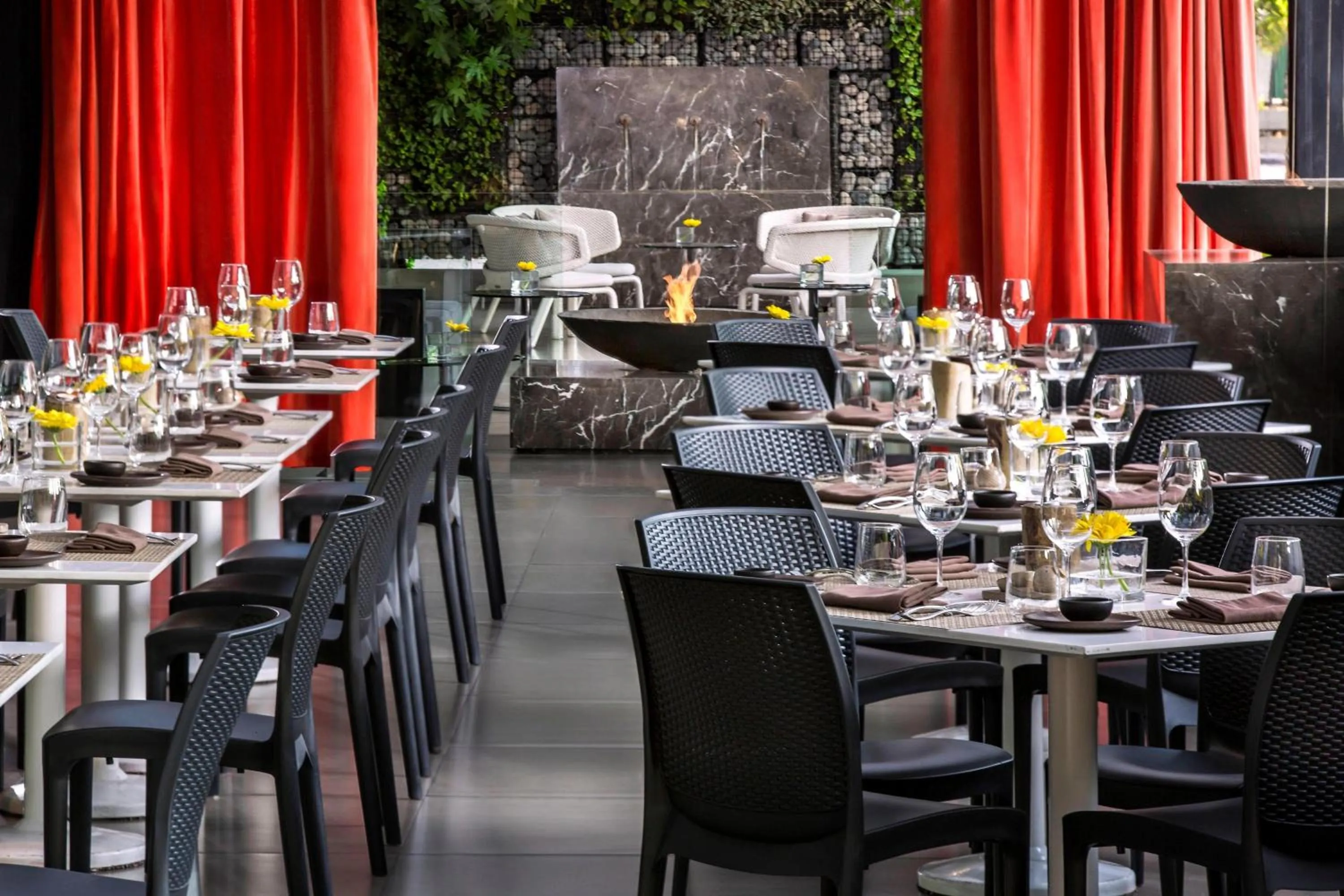 Restaurant/places to eat in The Ritz-Carlton, Santiago