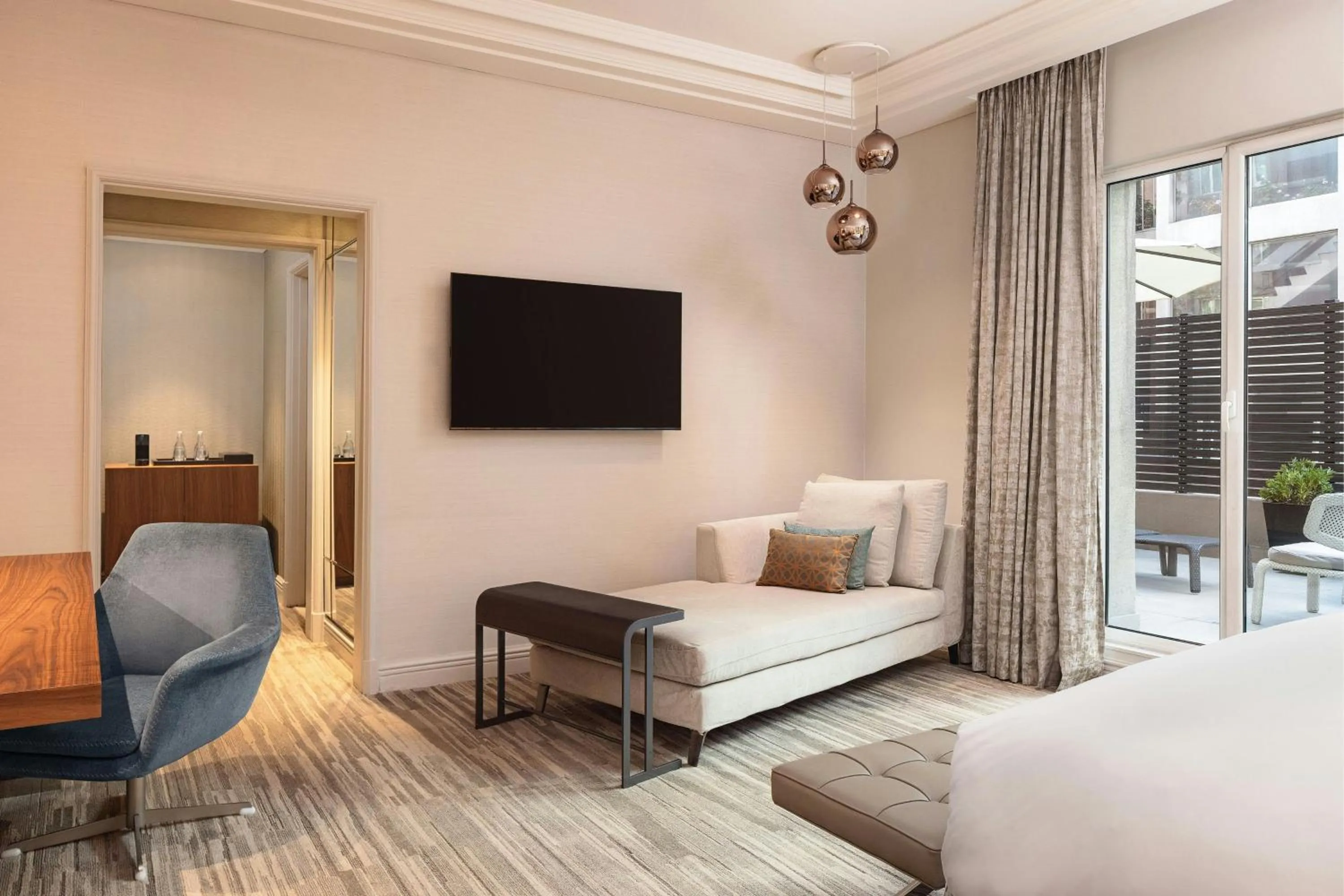 Photo of the whole room, Bed in The Ritz-Carlton, Santiago