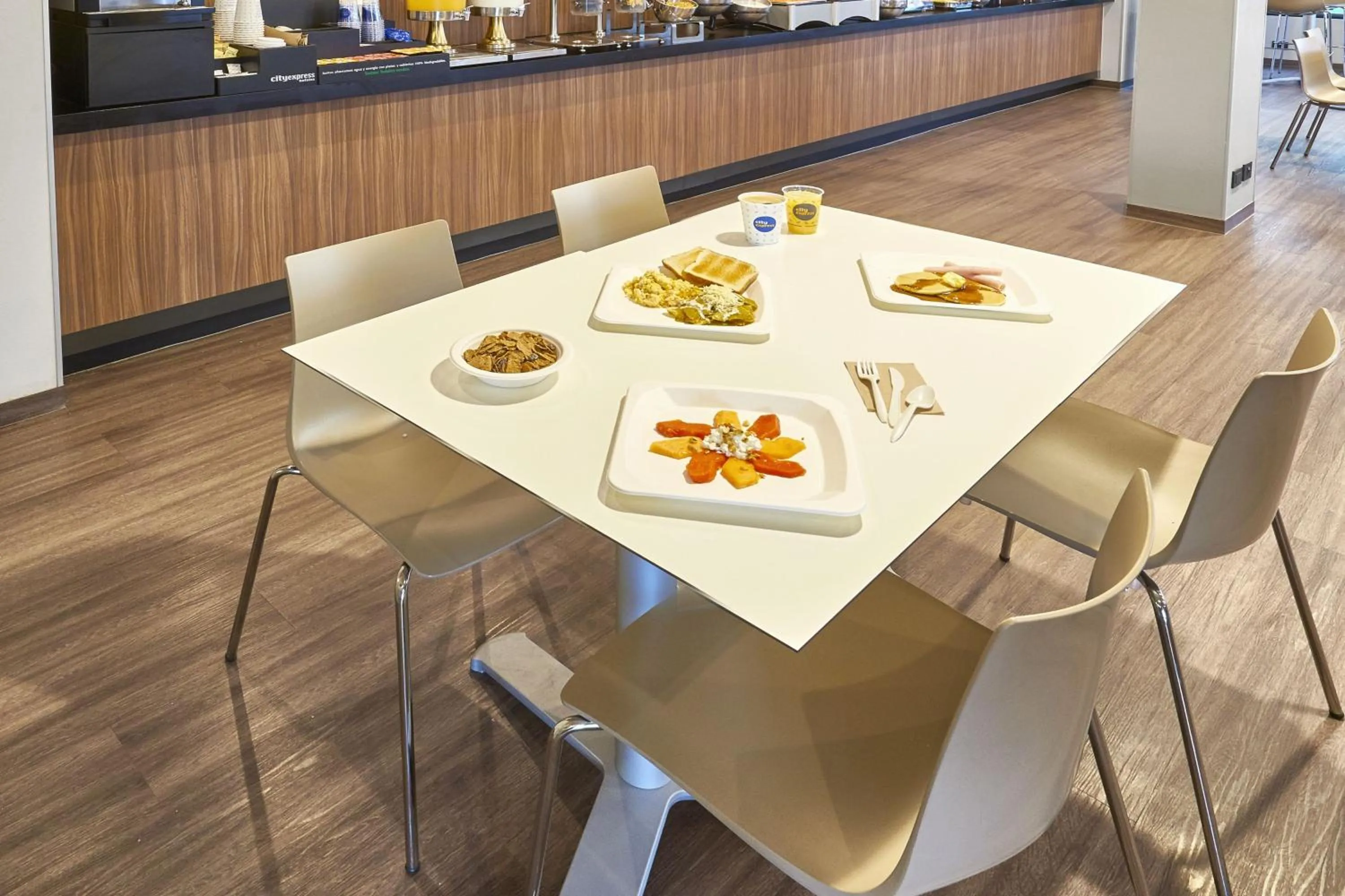 Breakfast in City Express by Marriott San Luis Potosi Zona Universitaria