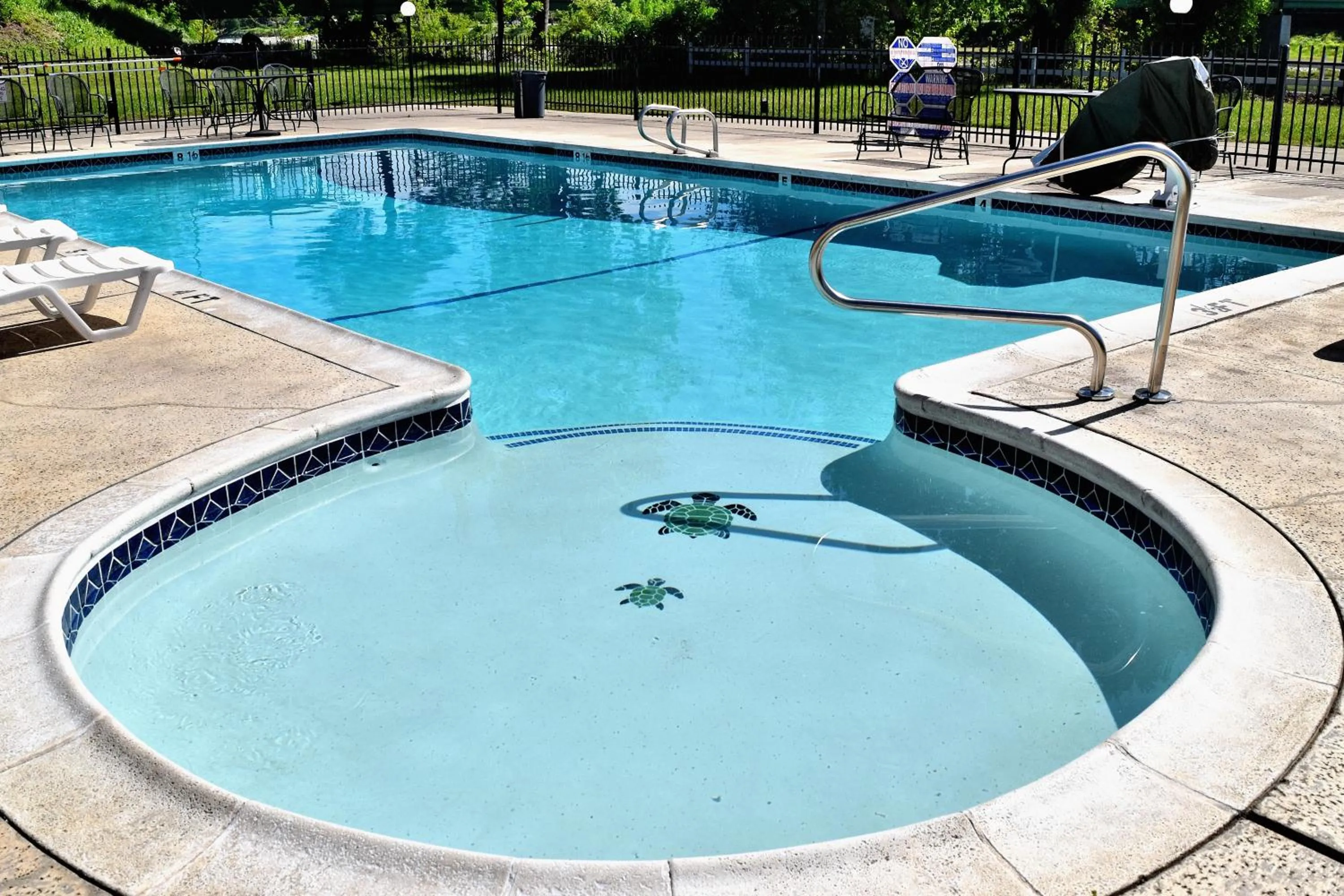 Pool view in Travelodge by Wyndham Red Bluff South of Redding