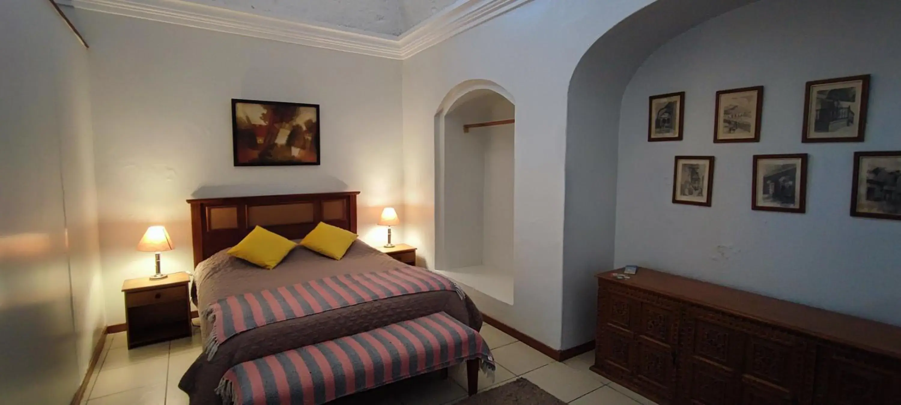 Double Room with Private Bathroom in Flying Dog Hostel Arequipa Double Room with Private Bathroom in Flying Dog Hostel Arequipa