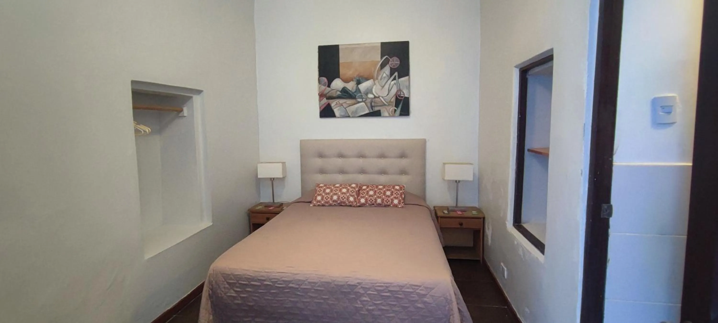 Photo of the whole room, Bed in Flying Dog Hostel Arequipa