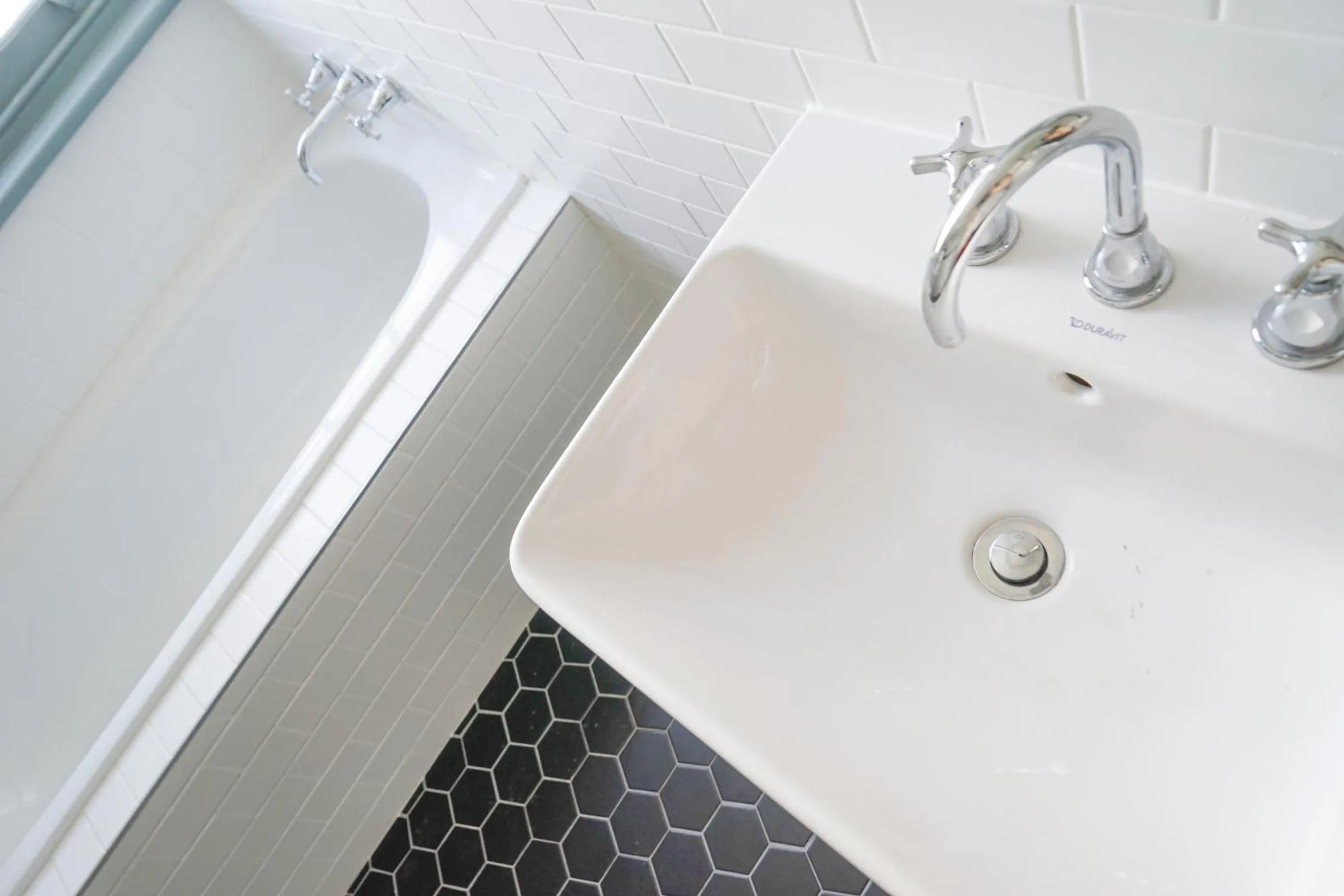 Bathroom in Oasis on Beamish Hotel