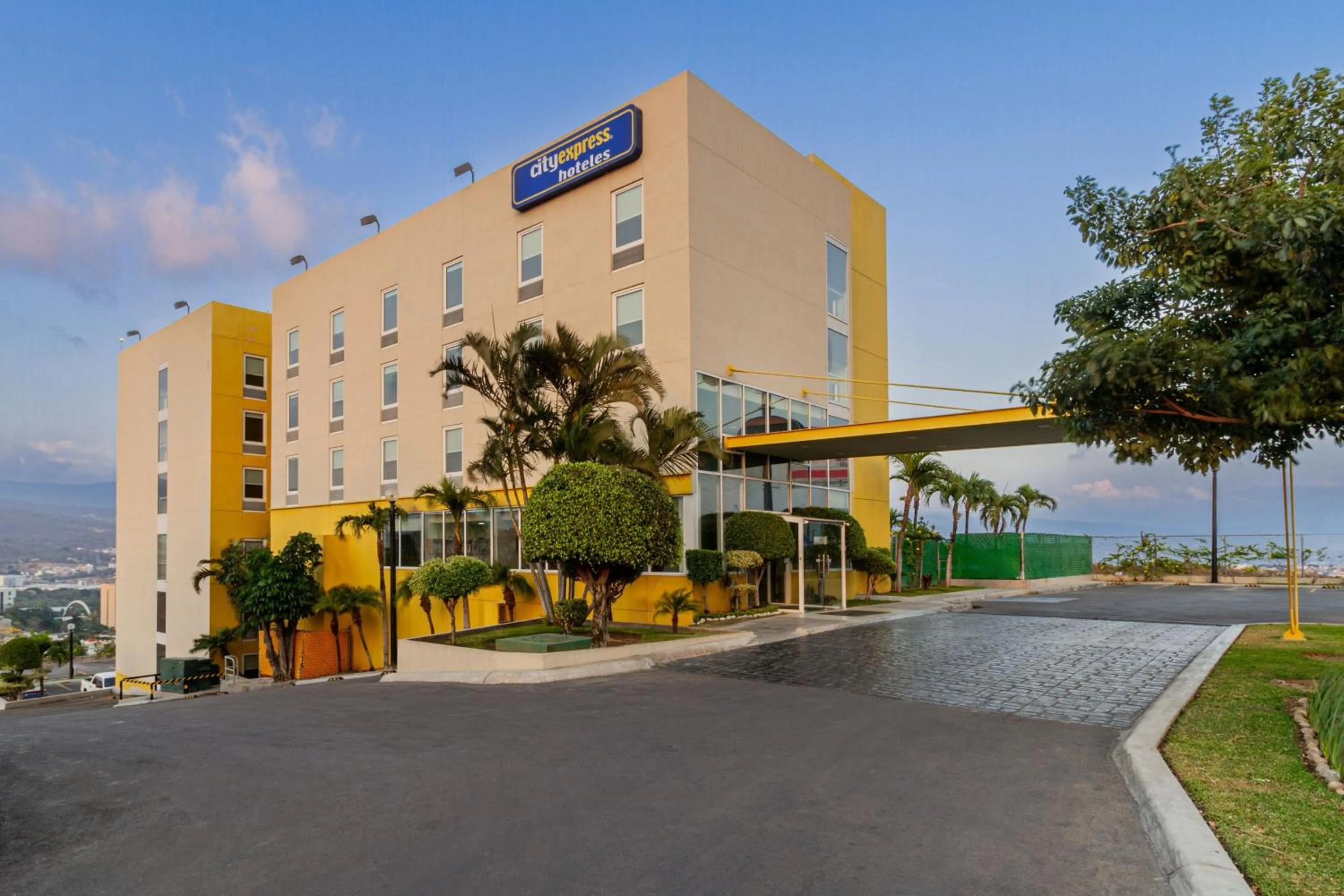 Property building in City Express by Marriott Tuxtla Gutiérrez