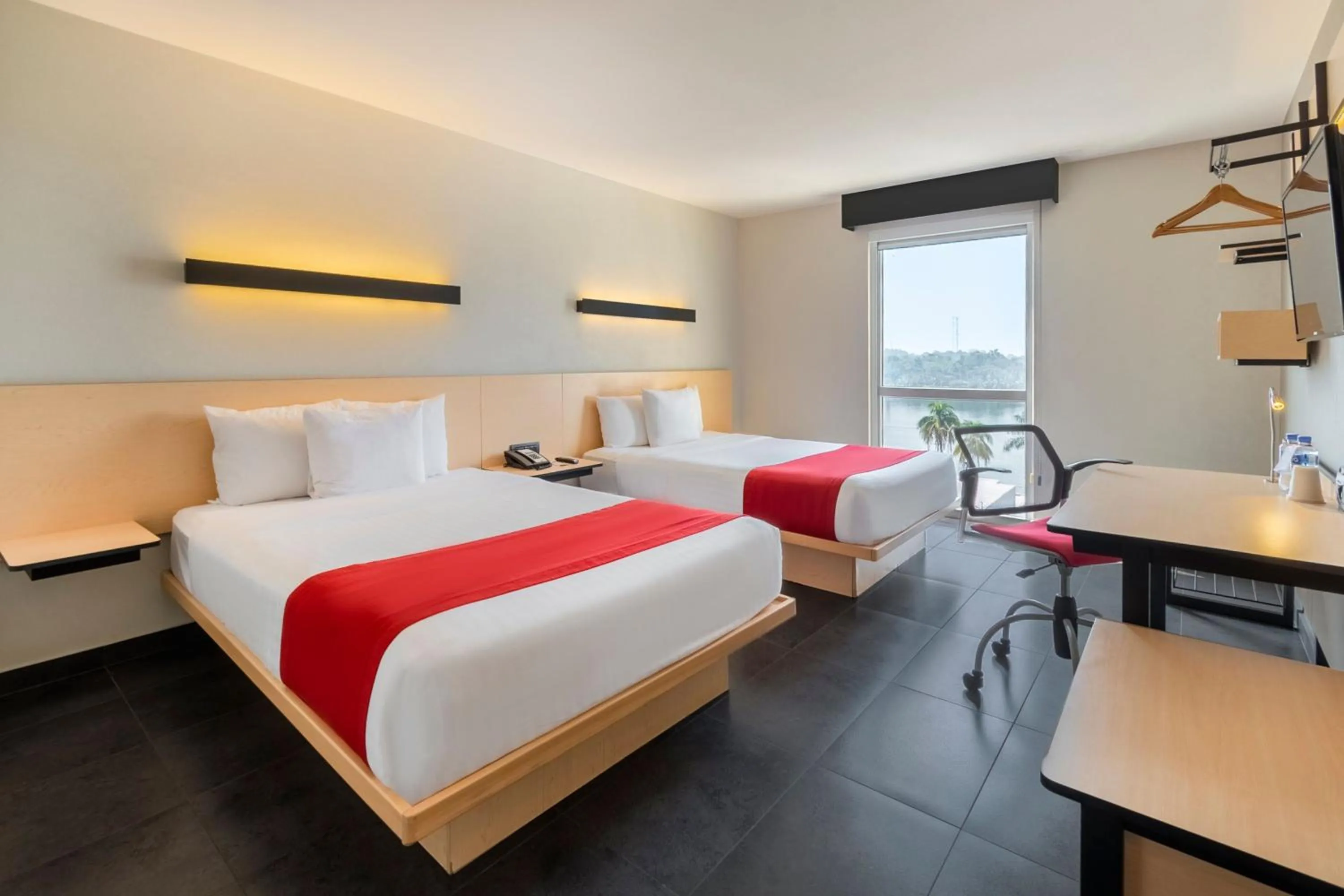 Bedroom, Bed in City Express by Marriott Tampico