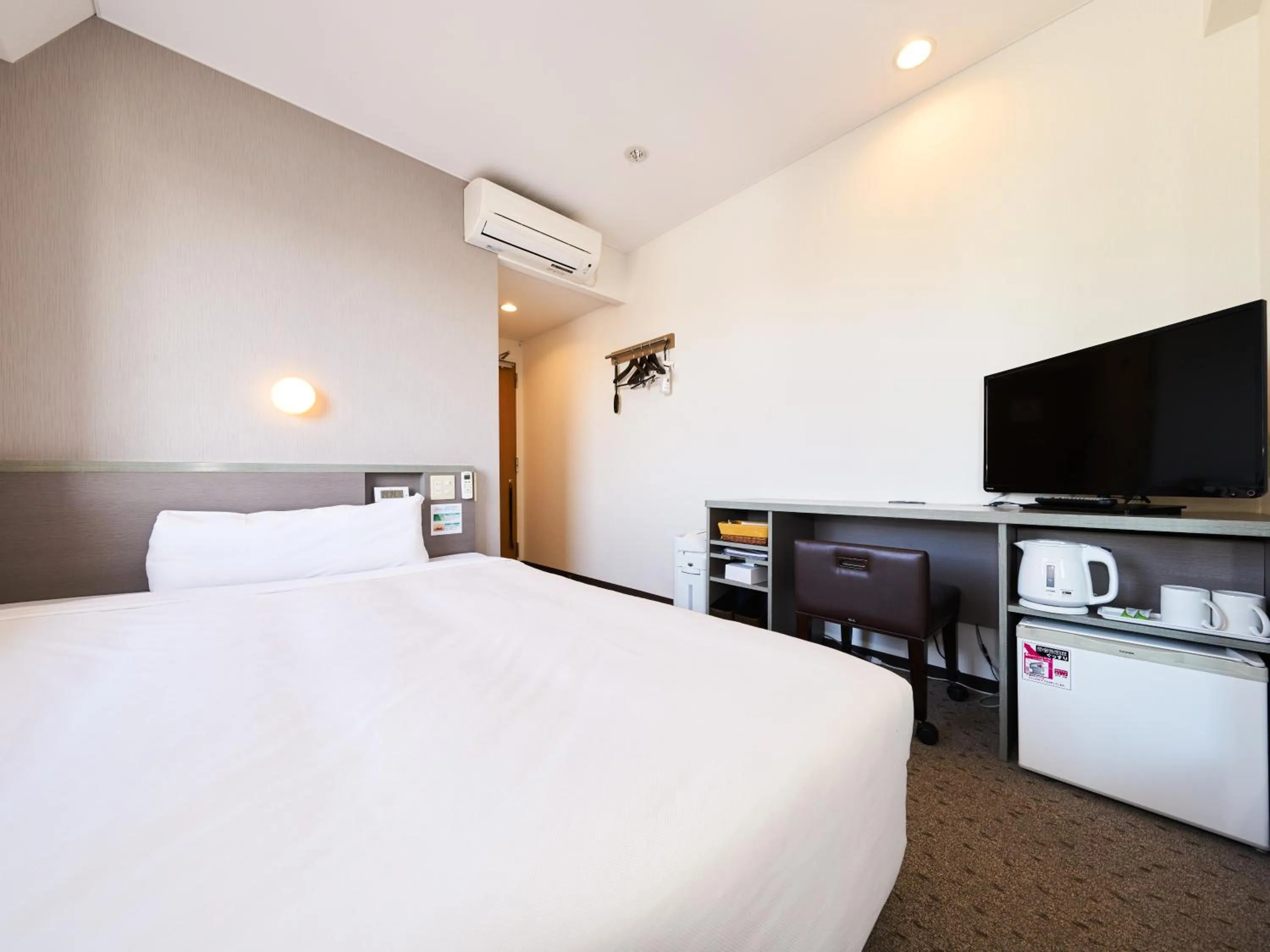 Bed in Super Hotel Tokyo Nihombashi Mitsukoshimae