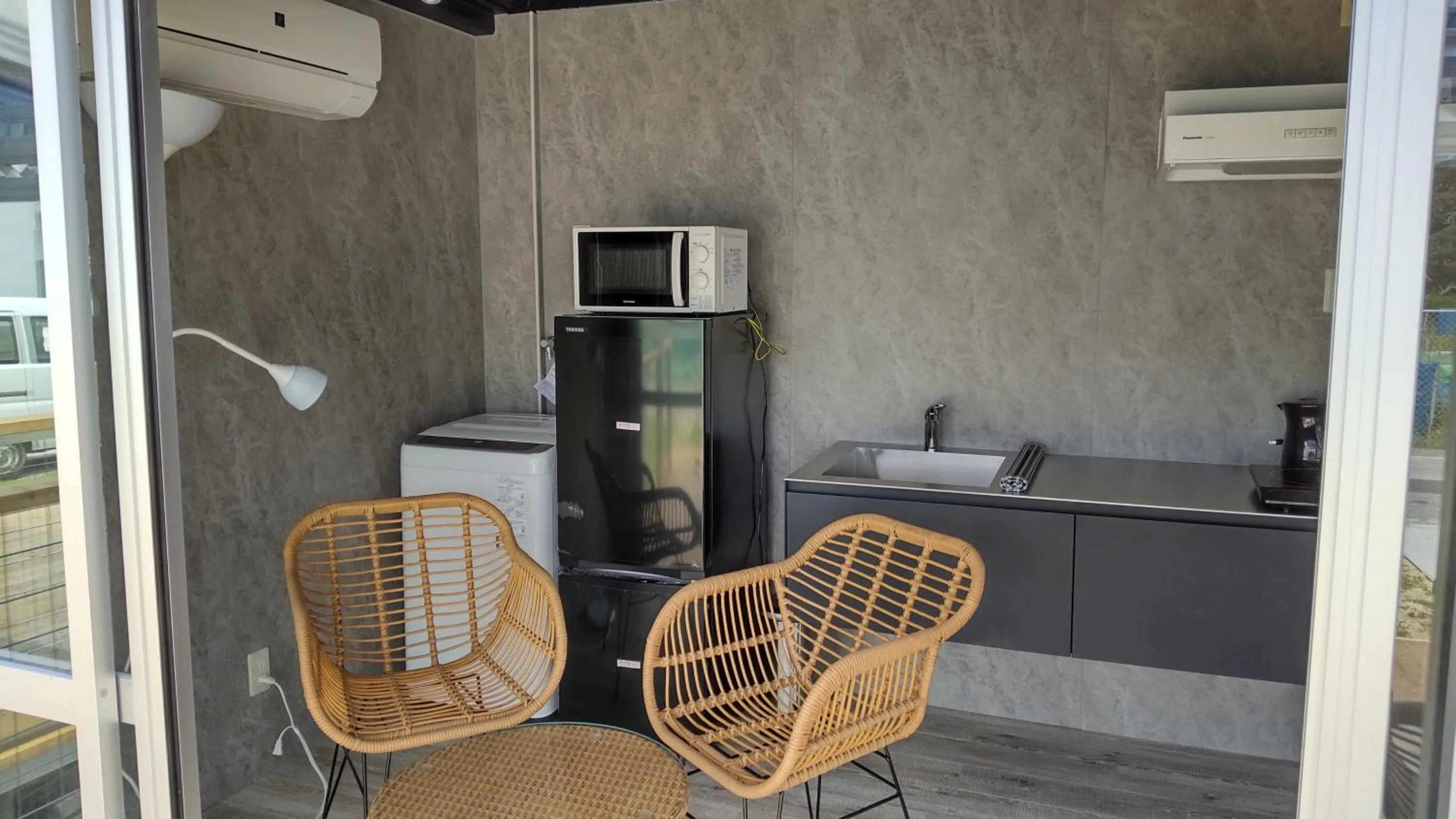 Hanamuro Inn Aka Island