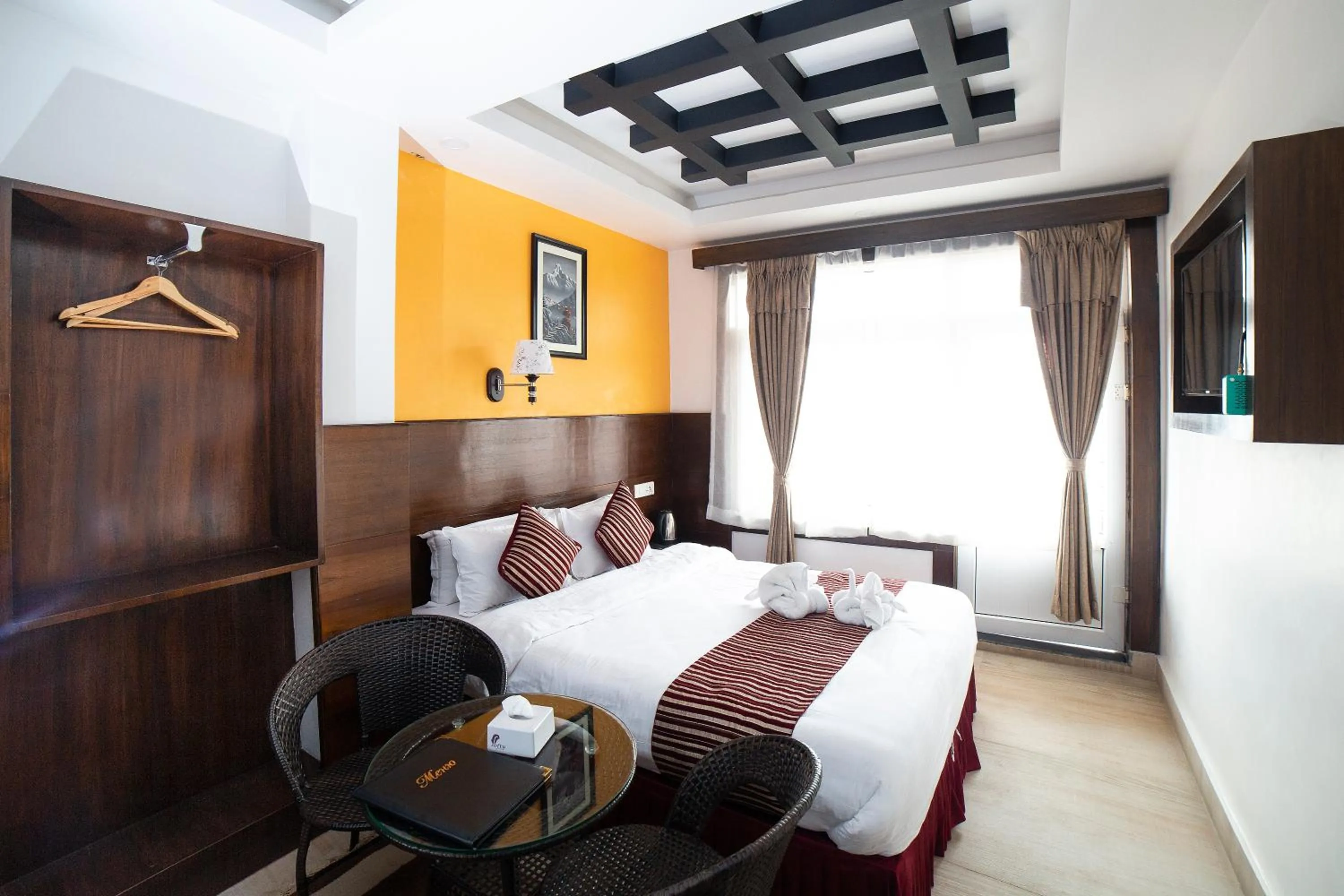 Bedroom, Bed in Hotel Lakeside Pvt. Ltd.