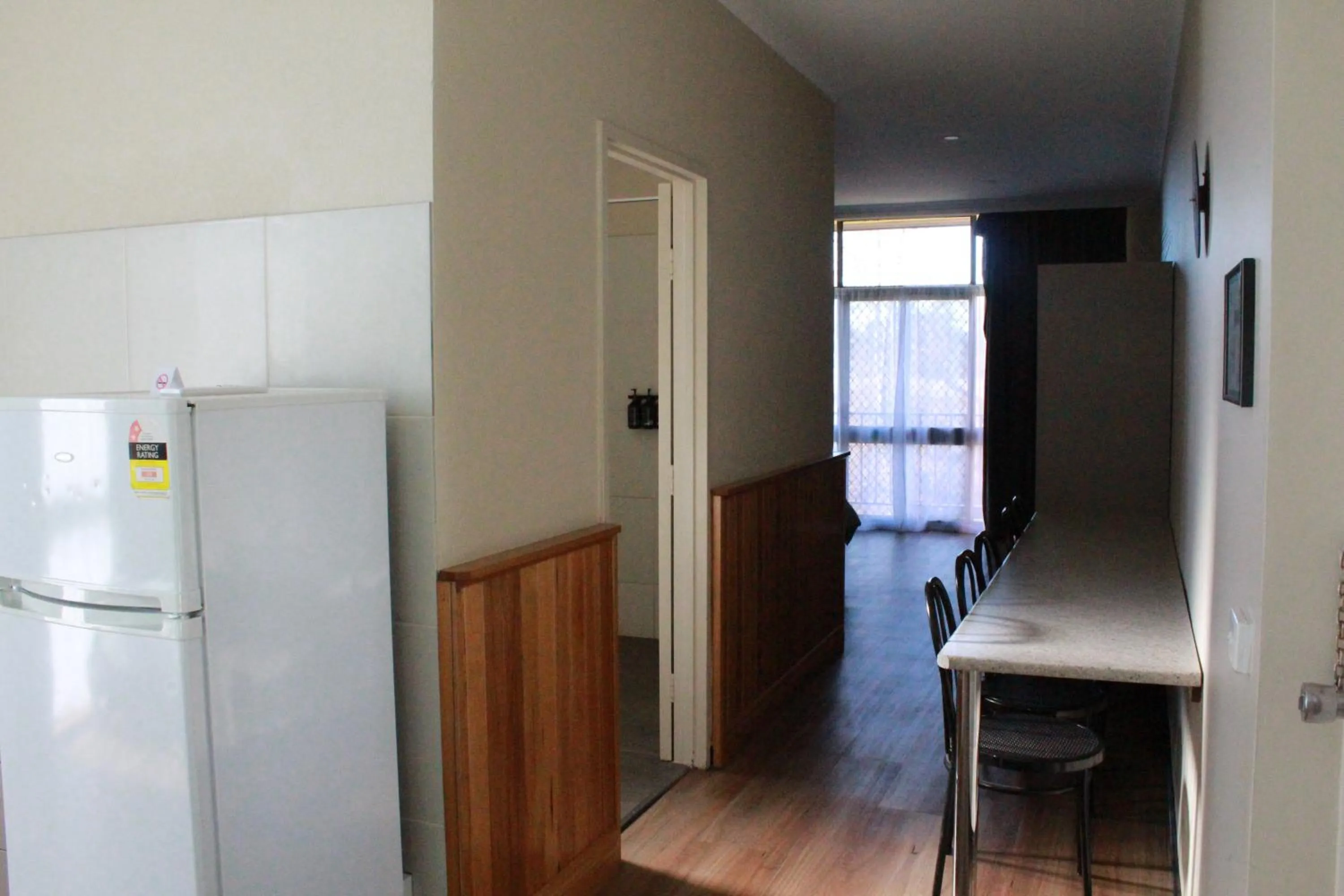 Moe Motor Inn - Contactless 24 hour Checkinn Available