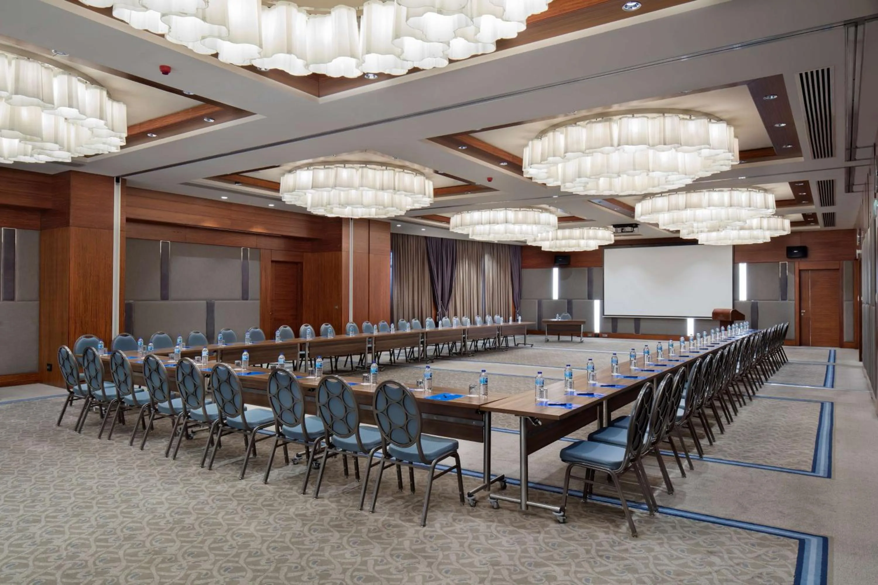 Meeting/conference room in Hilton Bursa Convention Center & Spa