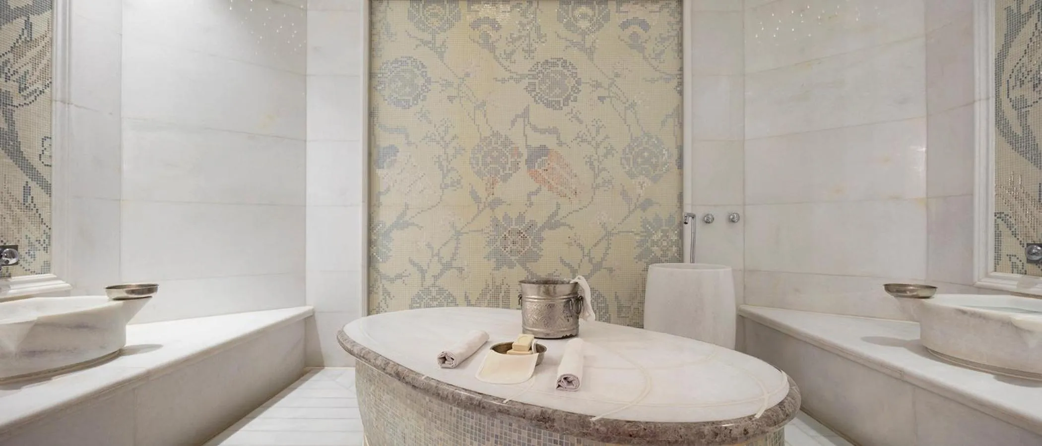 Property building in Hilton Bursa Convention Center & Spa