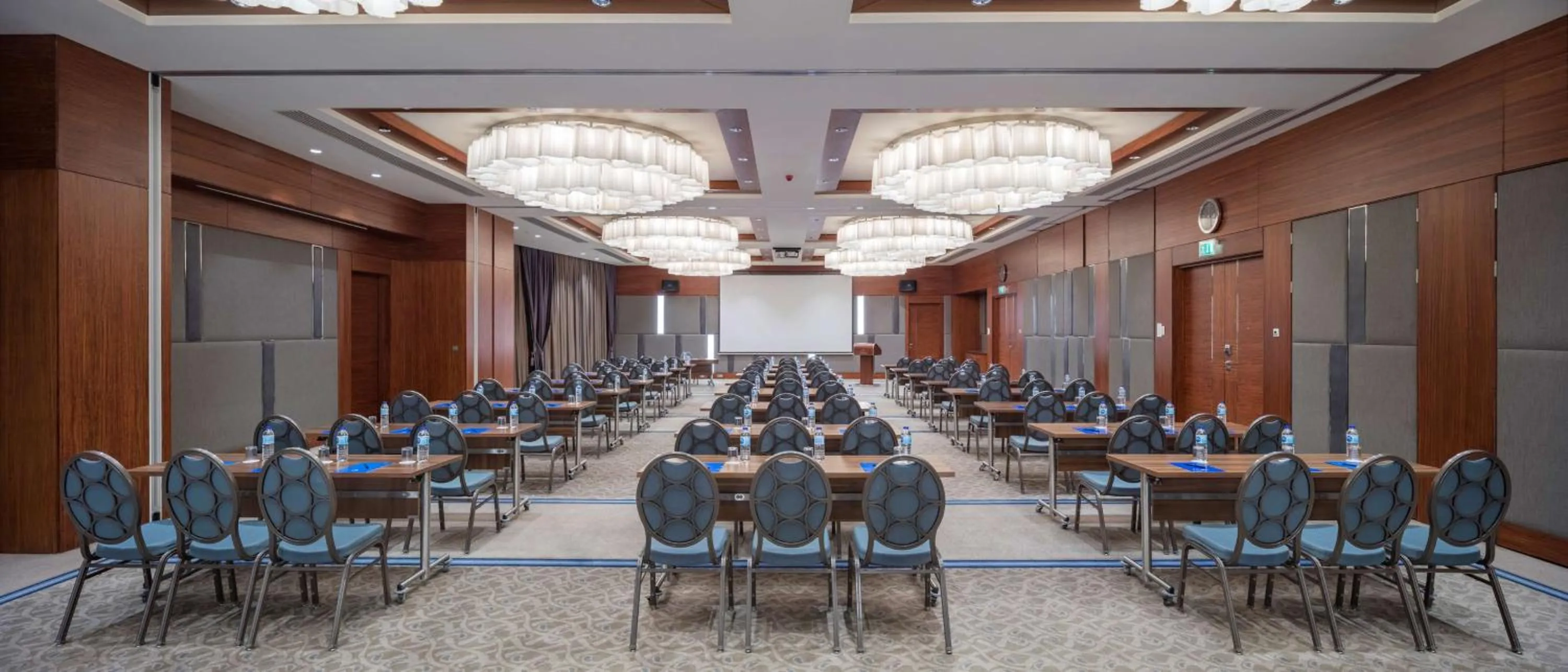 Meeting/conference room in Hilton Bursa Convention Center & Spa