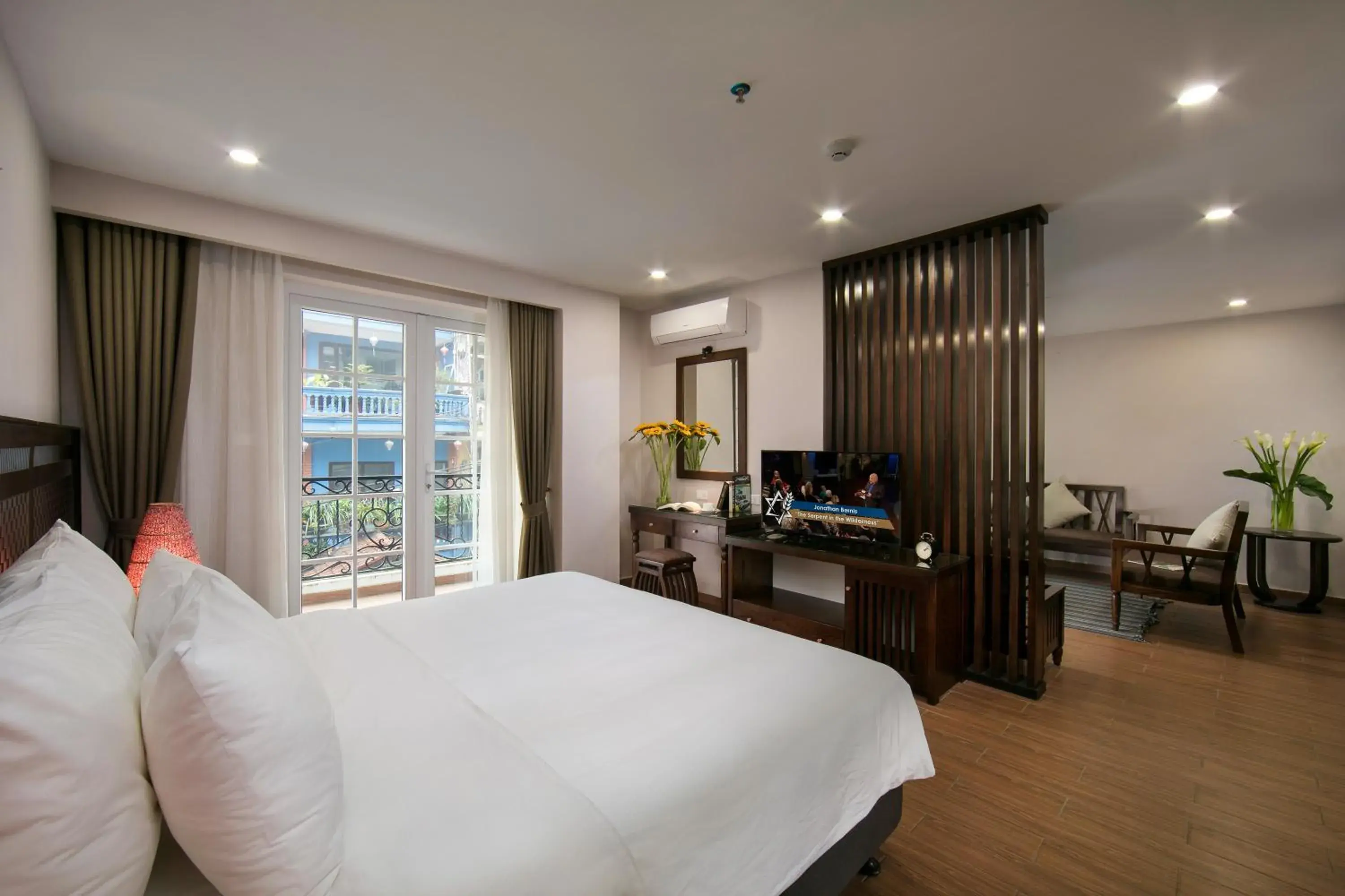 Suite with City View in Azure Sapa Hotel Suite with City View in Azure Sapa Hotel